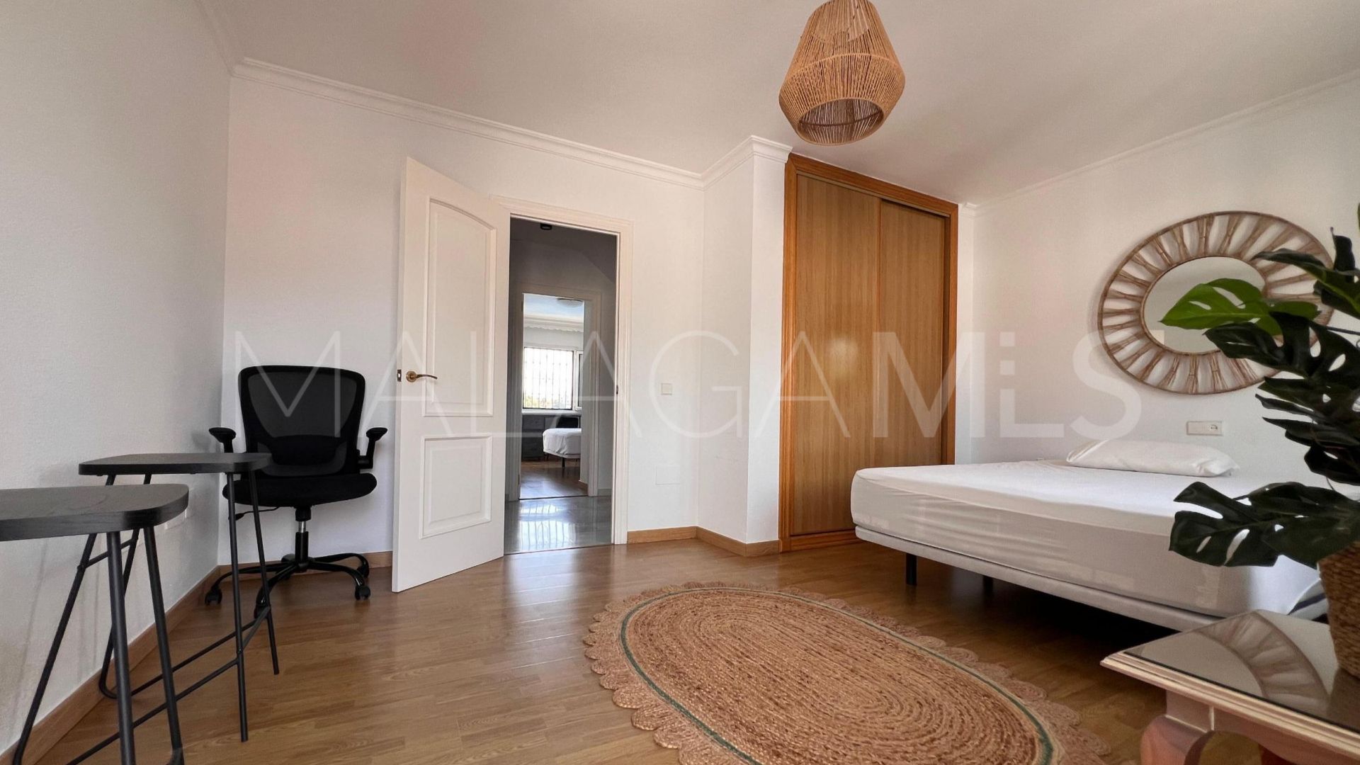For sale town house with 5 bedrooms in Las Lomas de Mijas