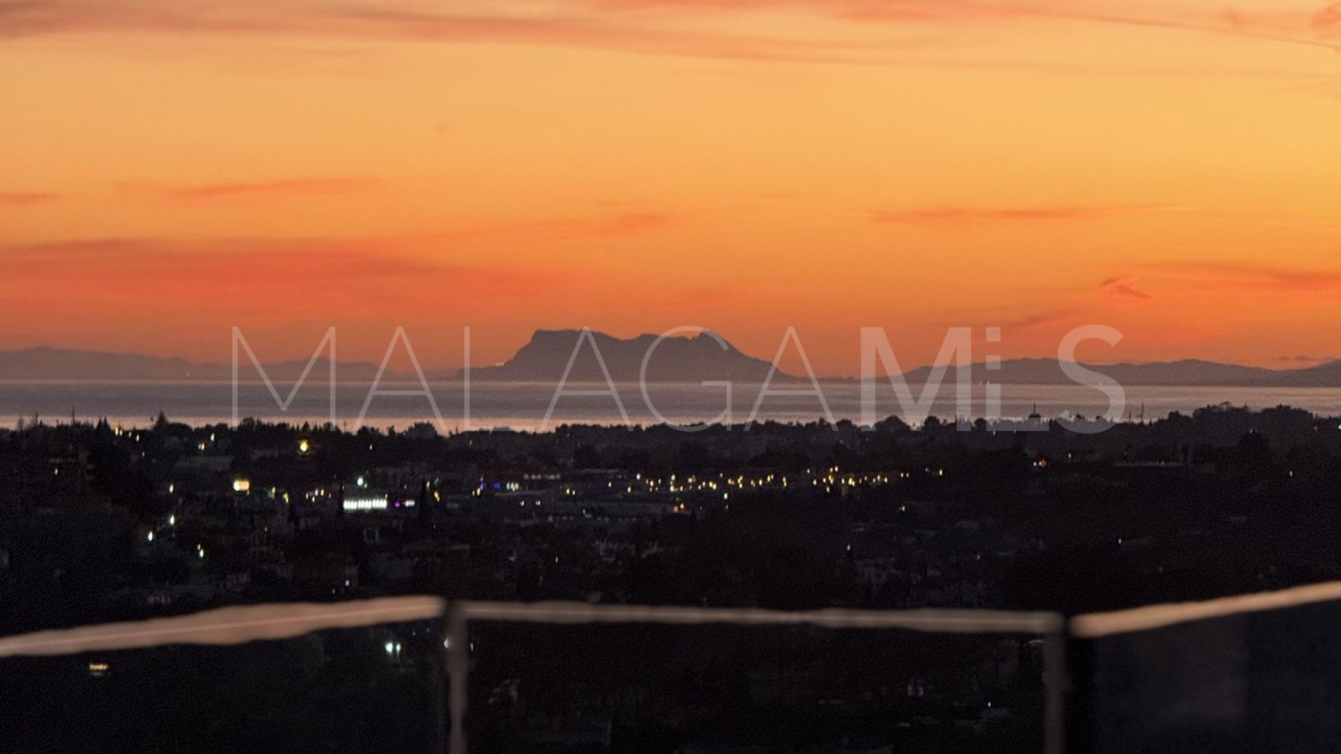 Tvåvånings takvåning for sale in Los Naranjos