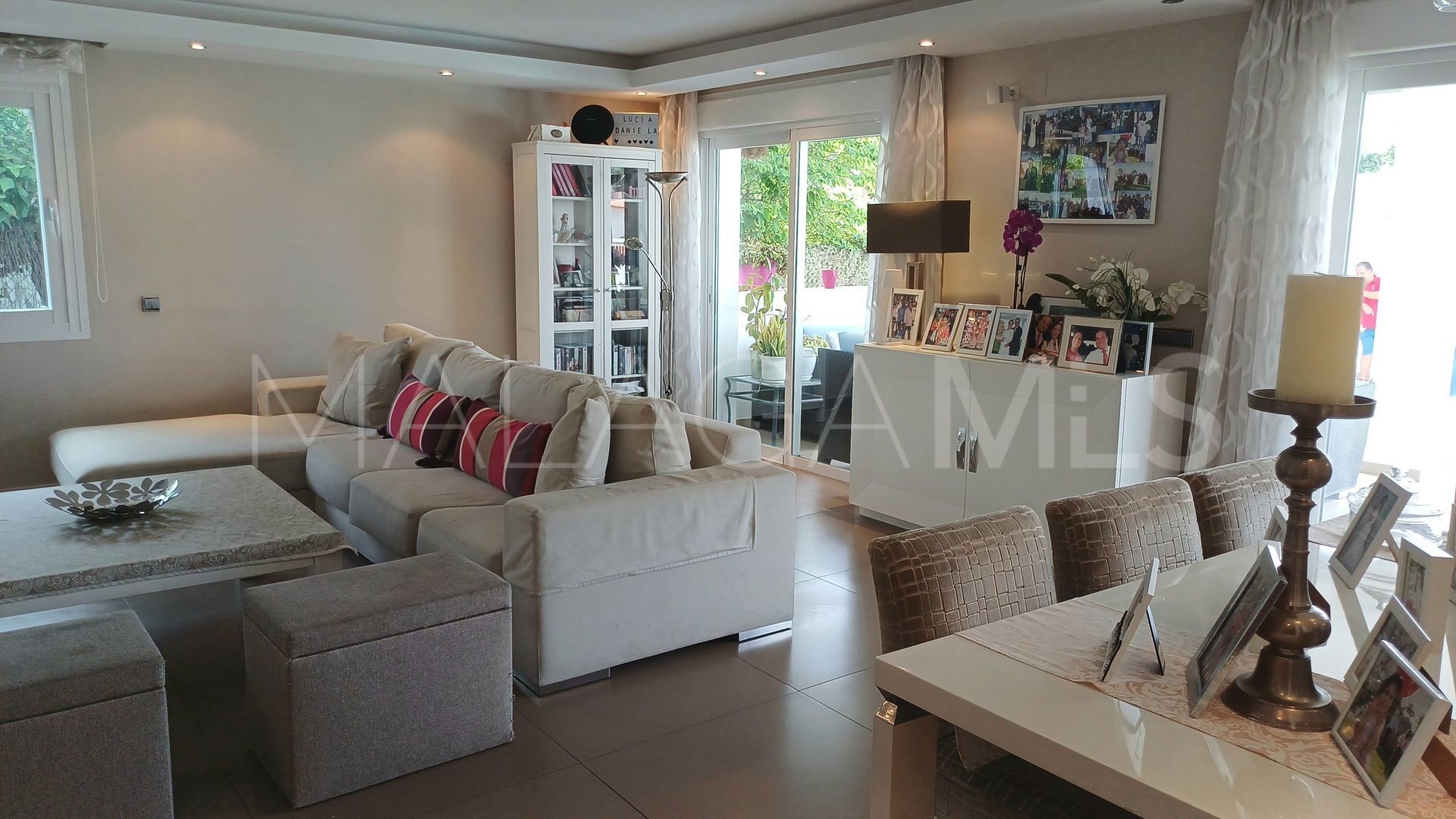 Hus i byn for sale in San Pedro de Alcantara
