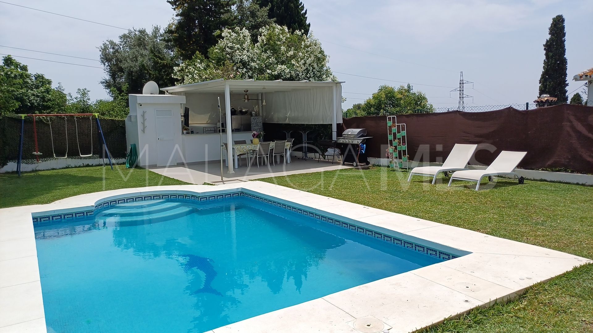 Hus i byn for sale in San Pedro de Alcantara