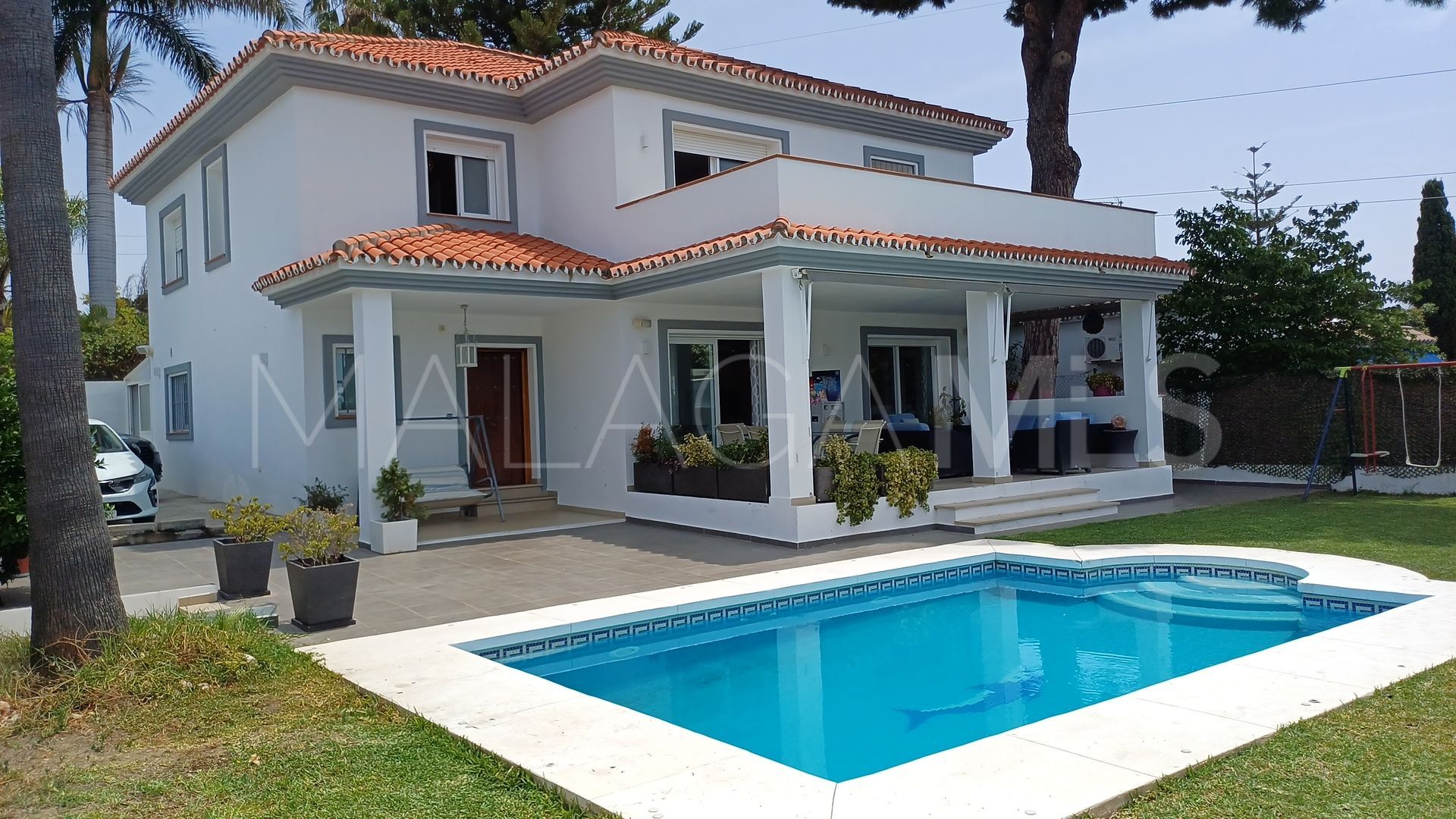 Hus i byn for sale in San Pedro de Alcantara