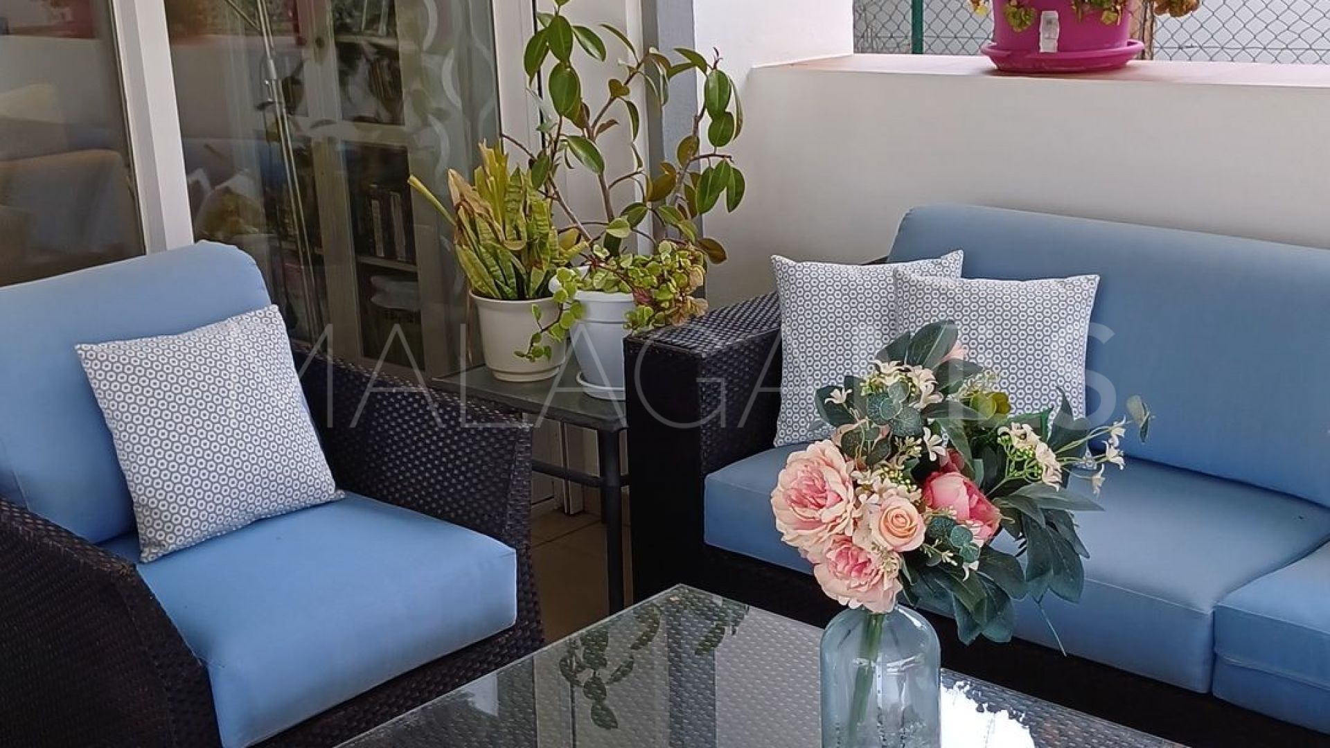 Hus i byn for sale in San Pedro de Alcantara