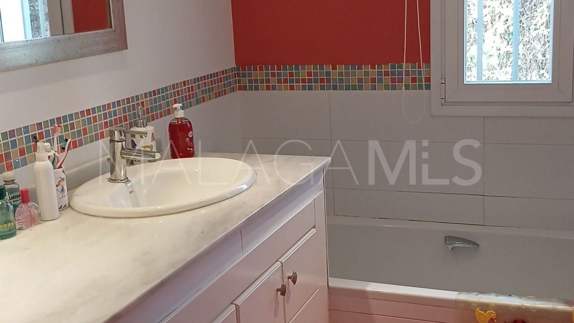 Hus i byn for sale in San Pedro de Alcantara