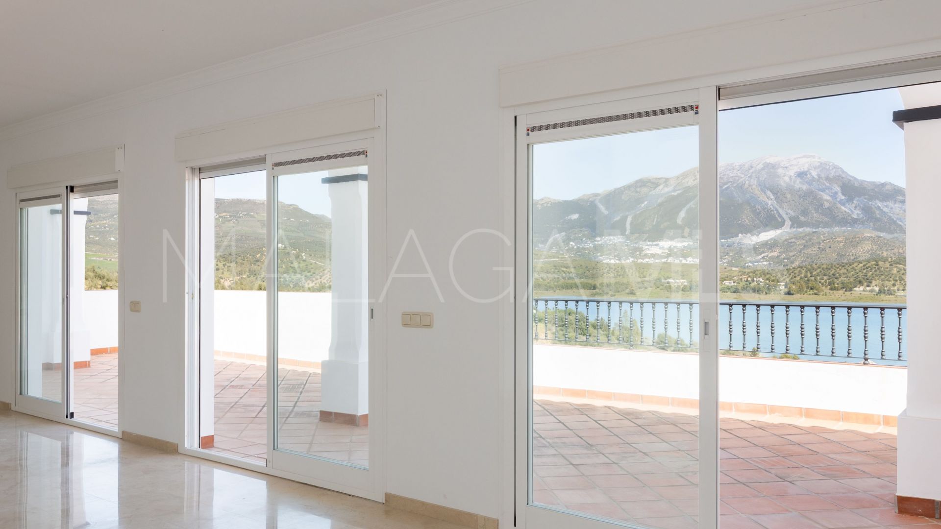 Maison for sale in Viñuela