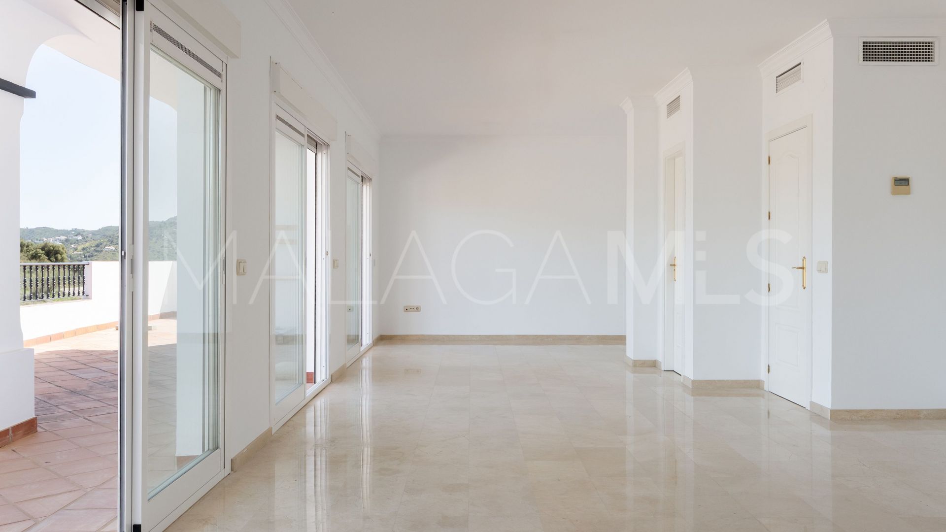 Viñuela 6 bedrooms house for sale