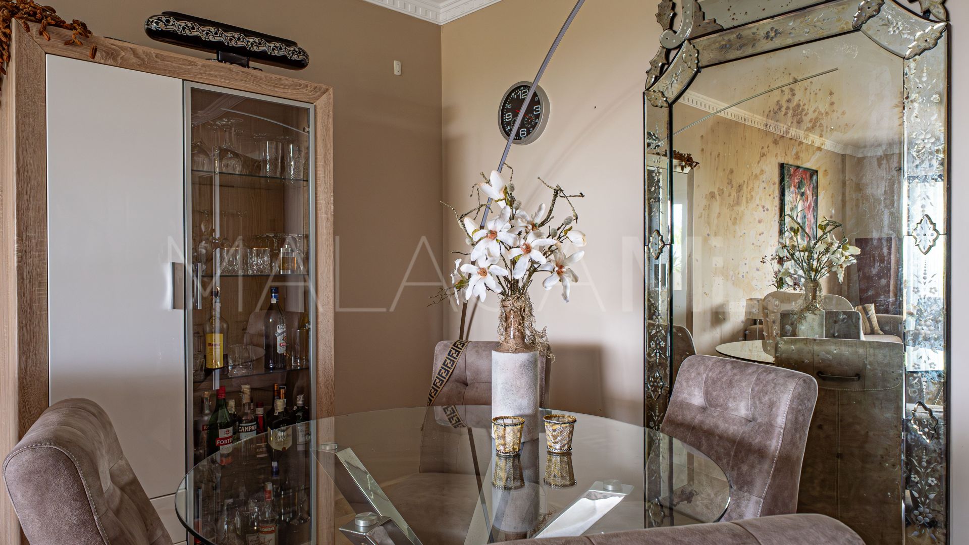 Buy apartamento in Paraiso Hills with 2 bedrooms