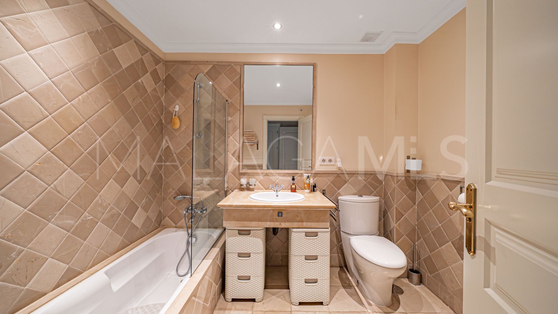 Buy apartamento in Paraiso Hills with 2 bedrooms