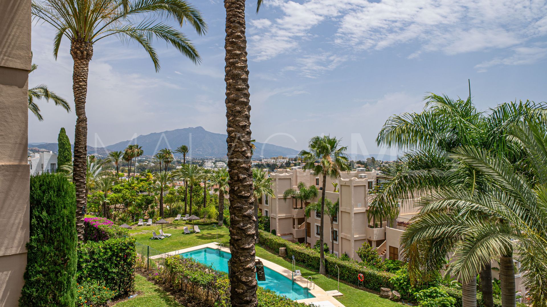 Buy apartamento in Paraiso Hills with 2 bedrooms