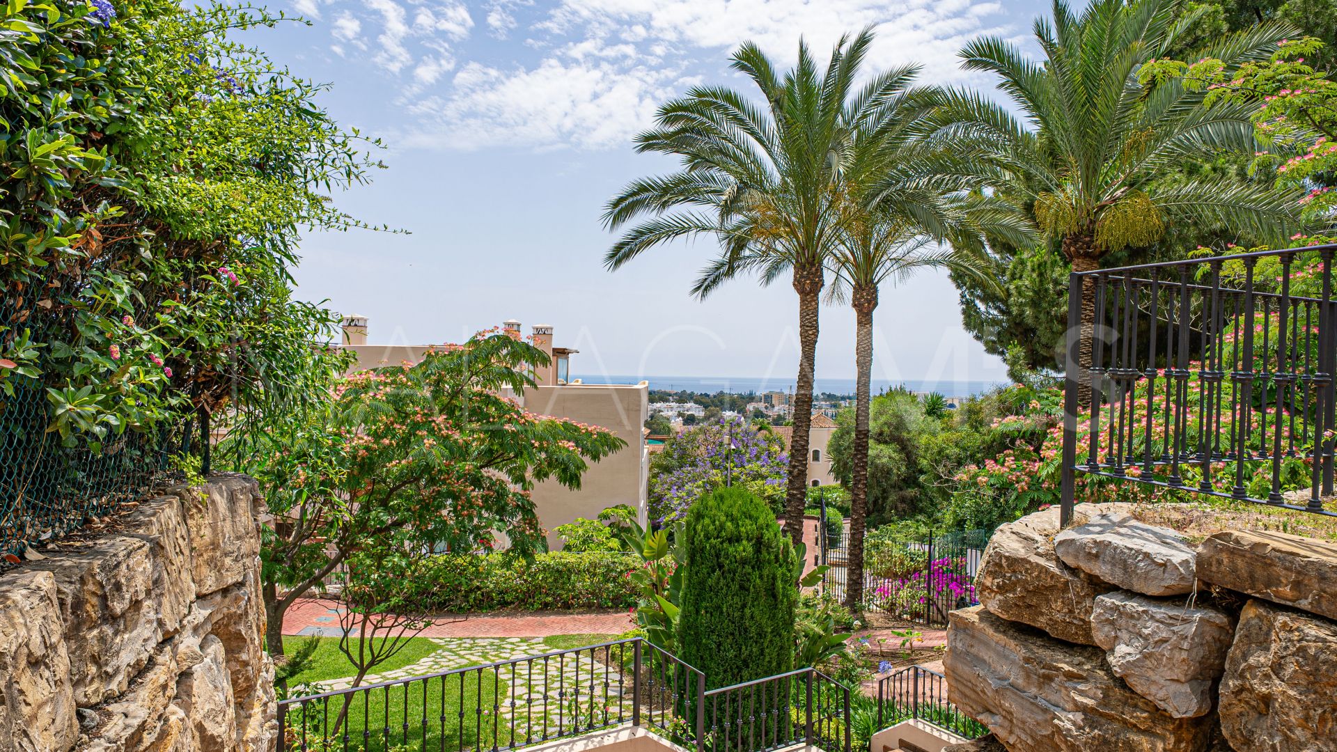 Buy apartamento in Paraiso Hills with 2 bedrooms