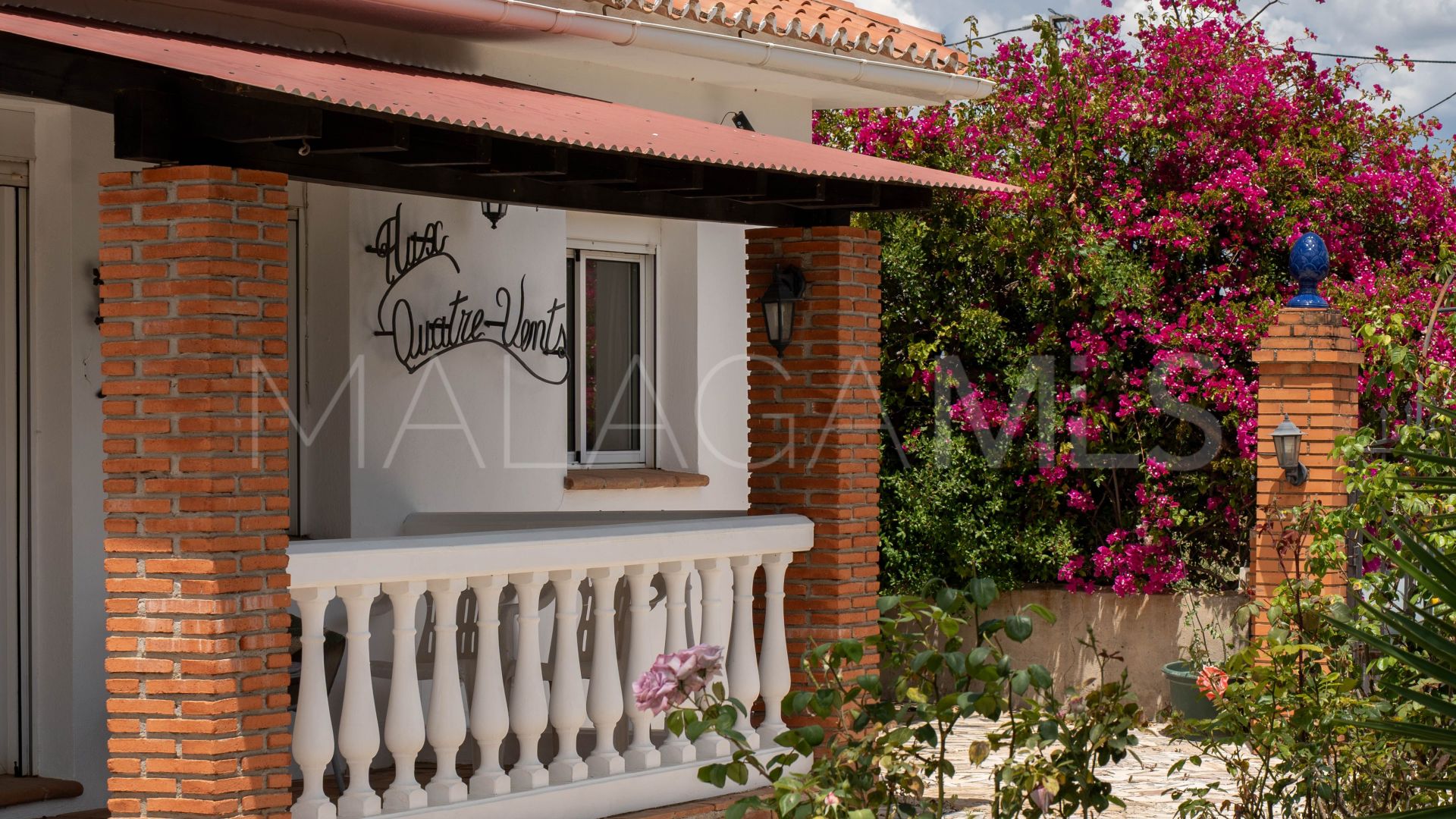 House in Pizarra for sale