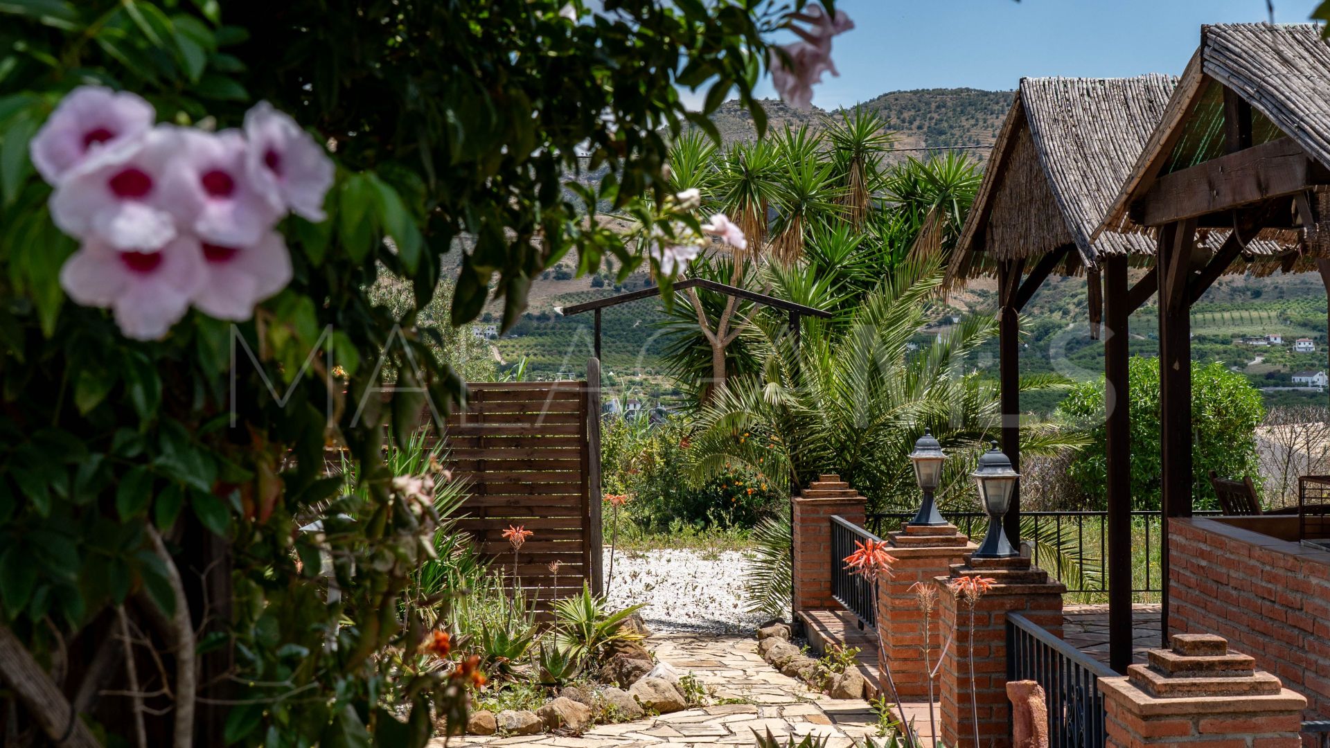 House in Pizarra for sale