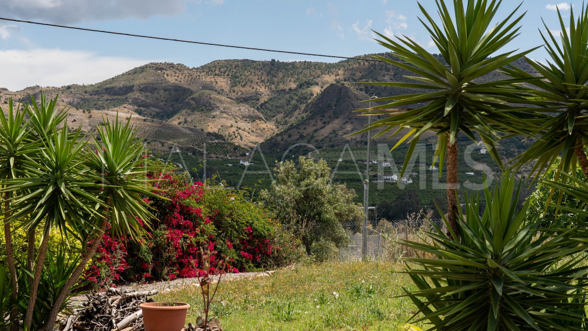 House in Pizarra for sale