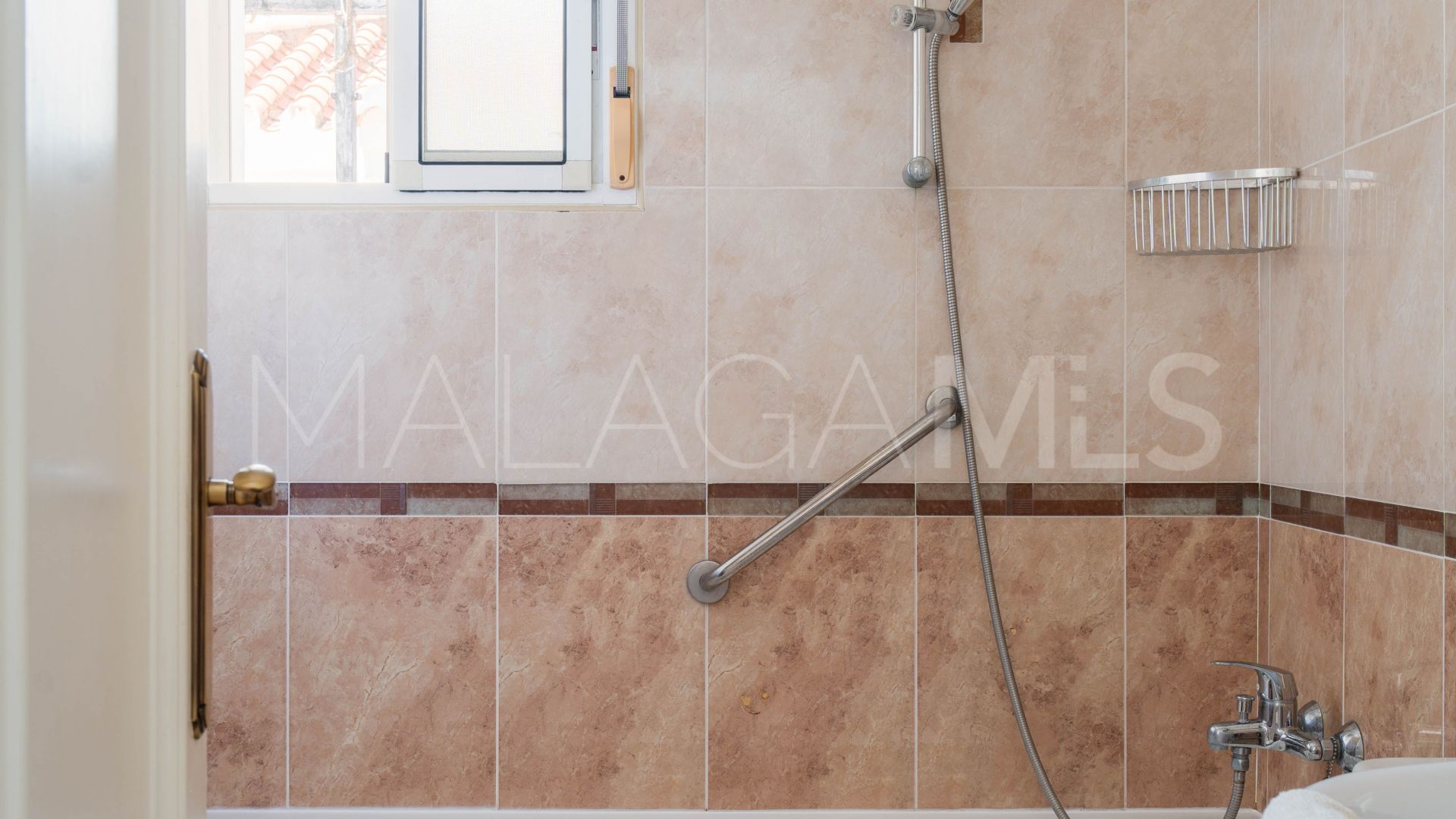House in Pizarra for sale