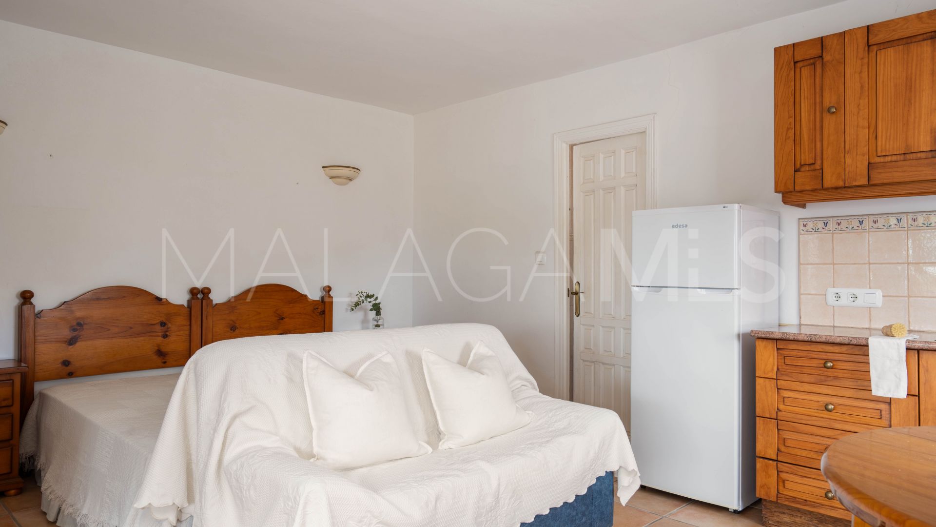 House in Pizarra for sale