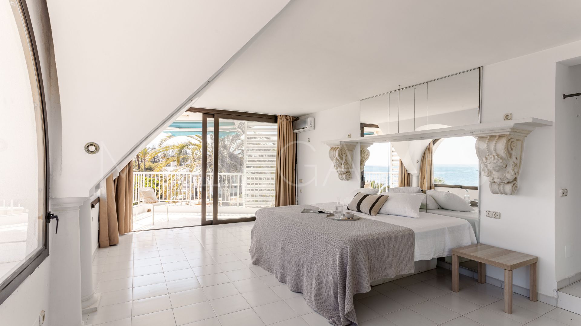 Penthouse for sale in Cortijo Blanco with 2 bedrooms