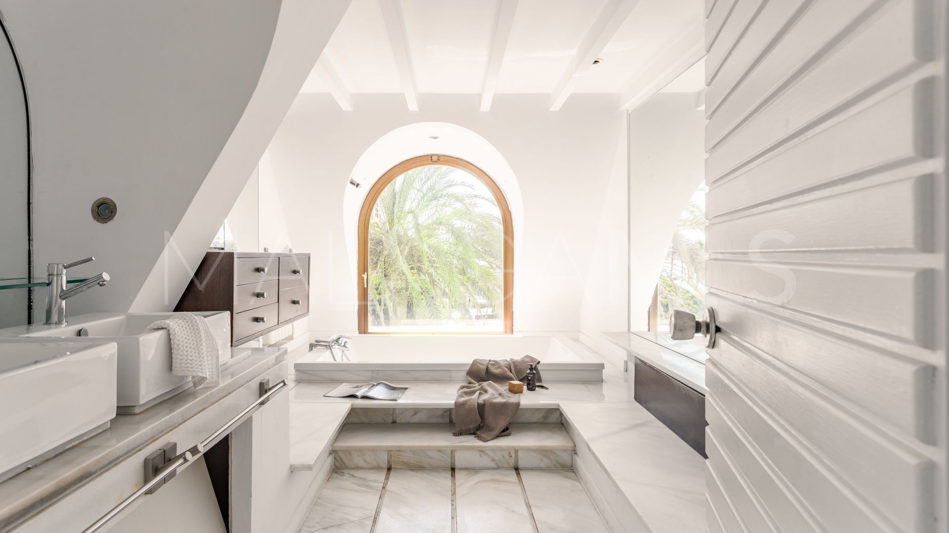 Penthouse for sale in Cortijo Blanco with 2 bedrooms