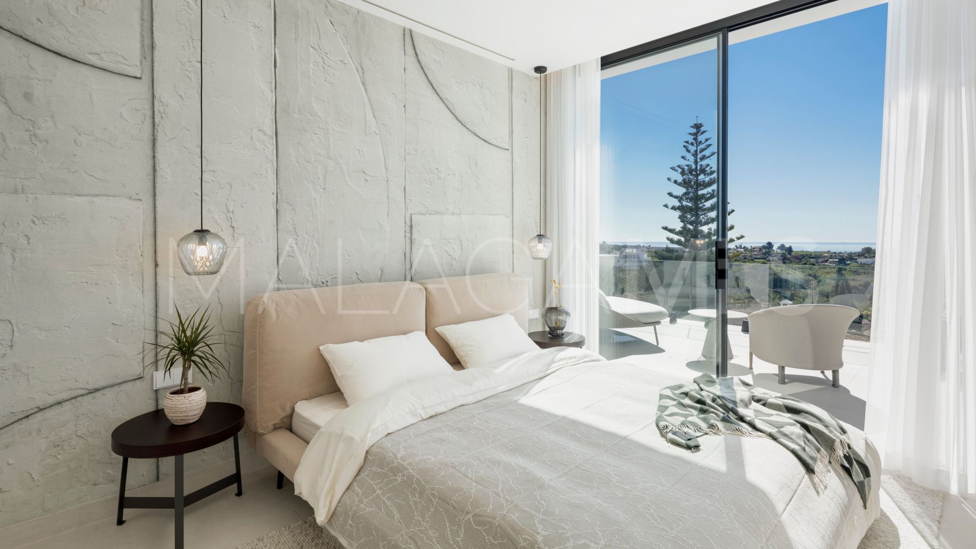 Villa for sale in Benahavis