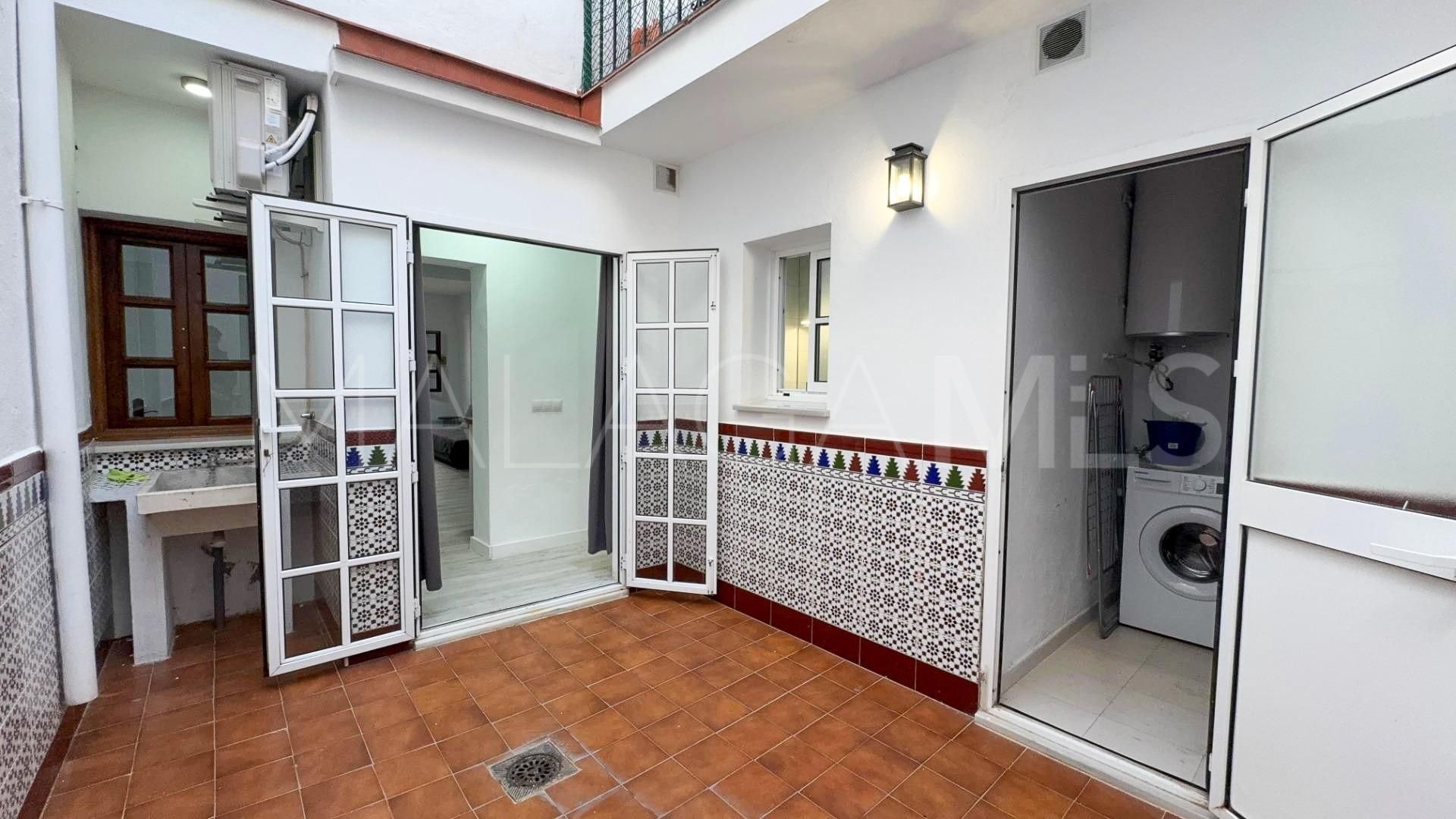 Apartamento with 2 bedrooms for sale in Mijas Pueblo