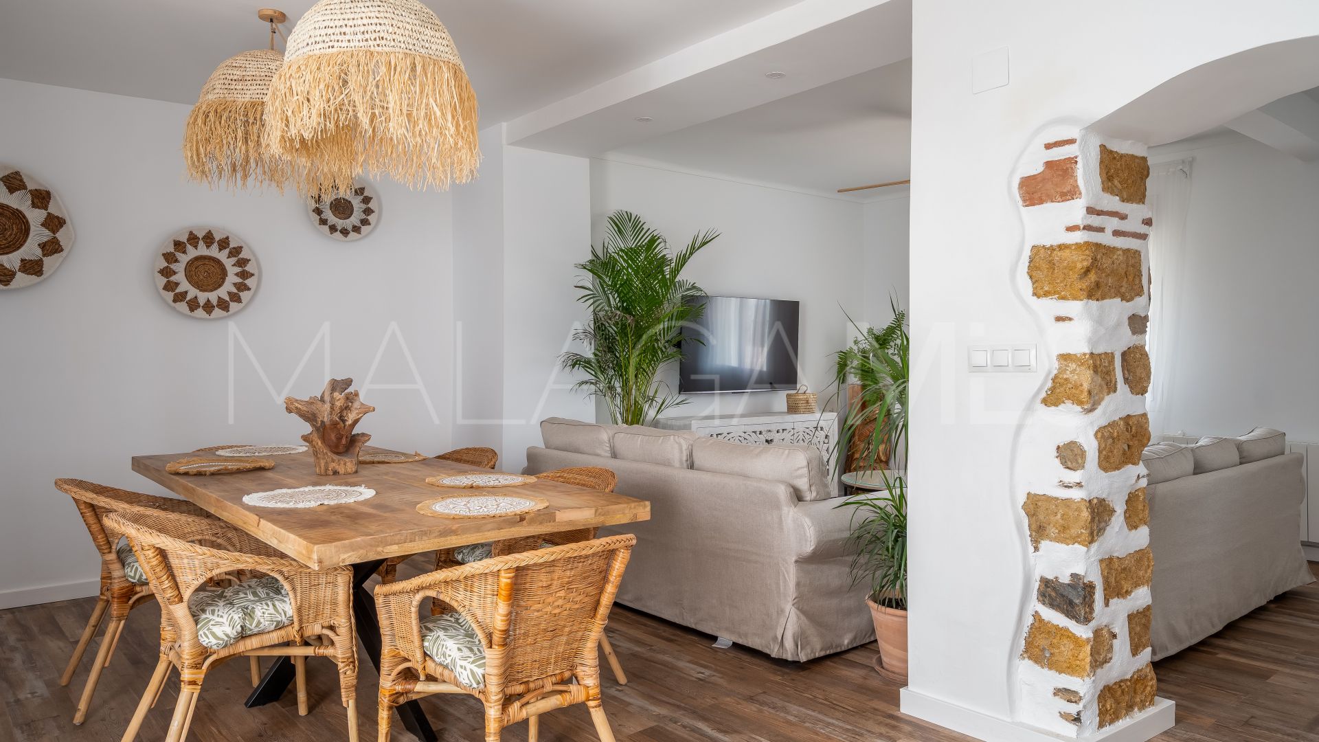 Maison for sale in Benajarafe