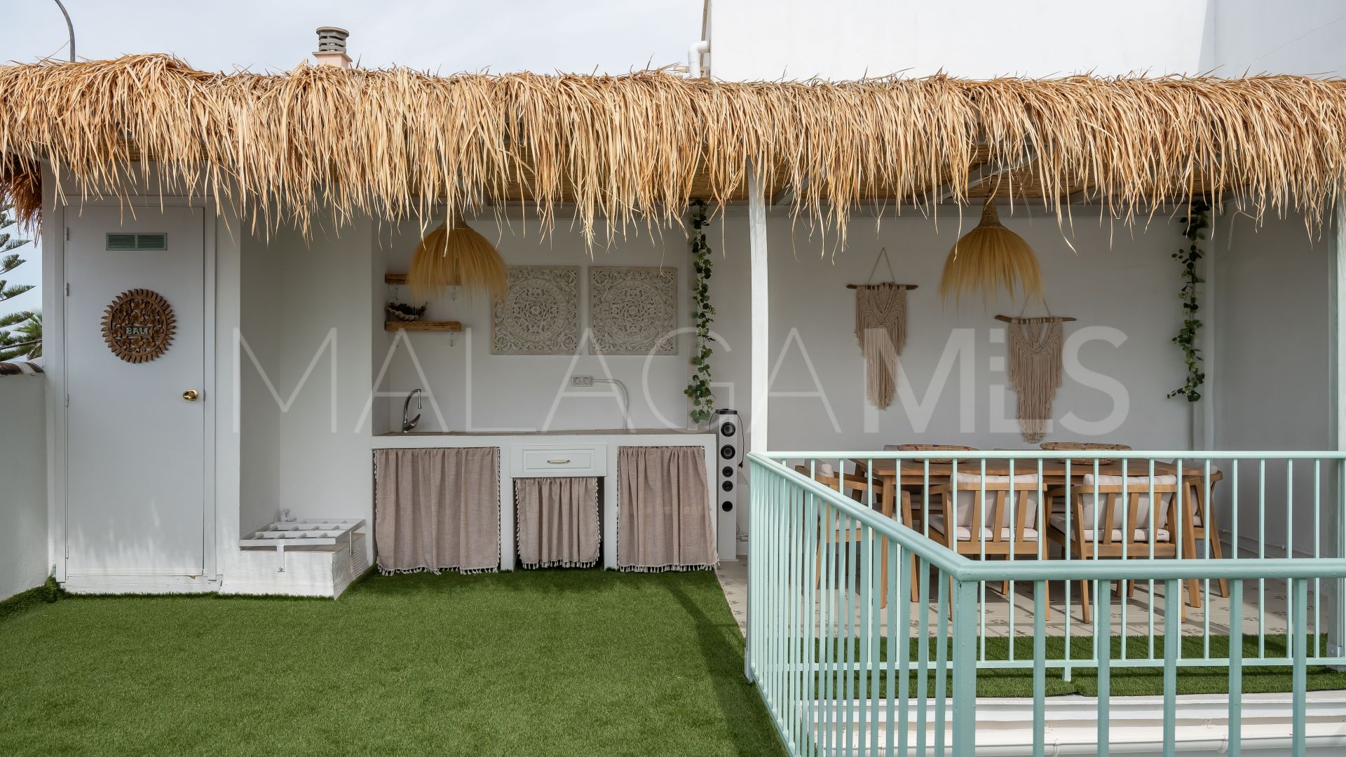 Maison for sale in Benajarafe