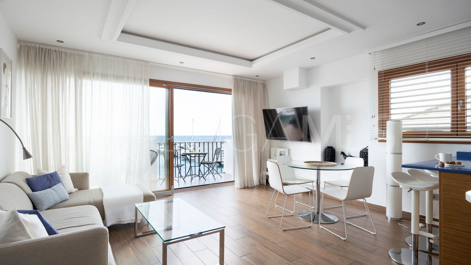Duplex penthouse for sale in Marbella - Puerto Banus