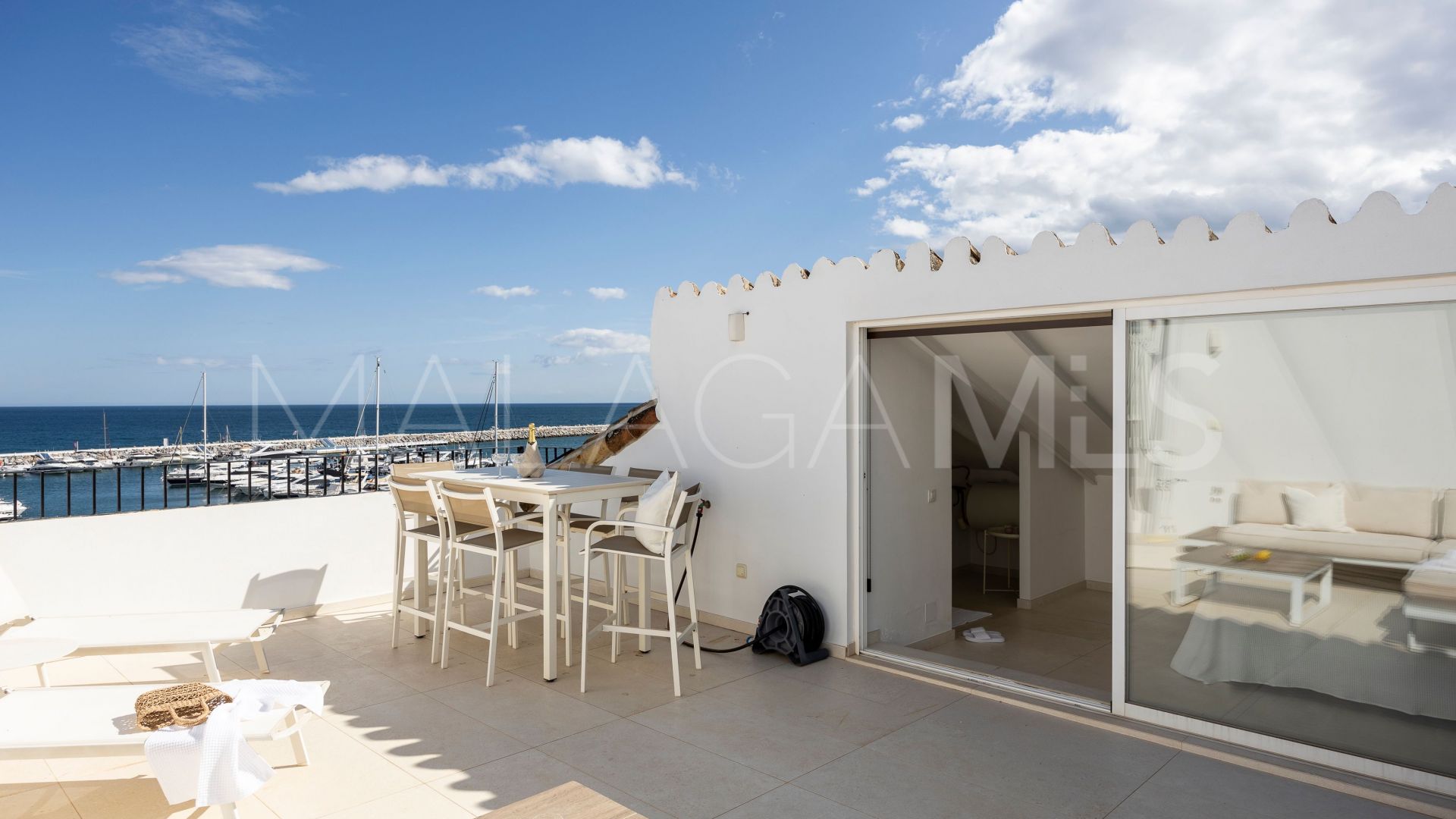 Duplex penthouse for sale in Marbella - Puerto Banus