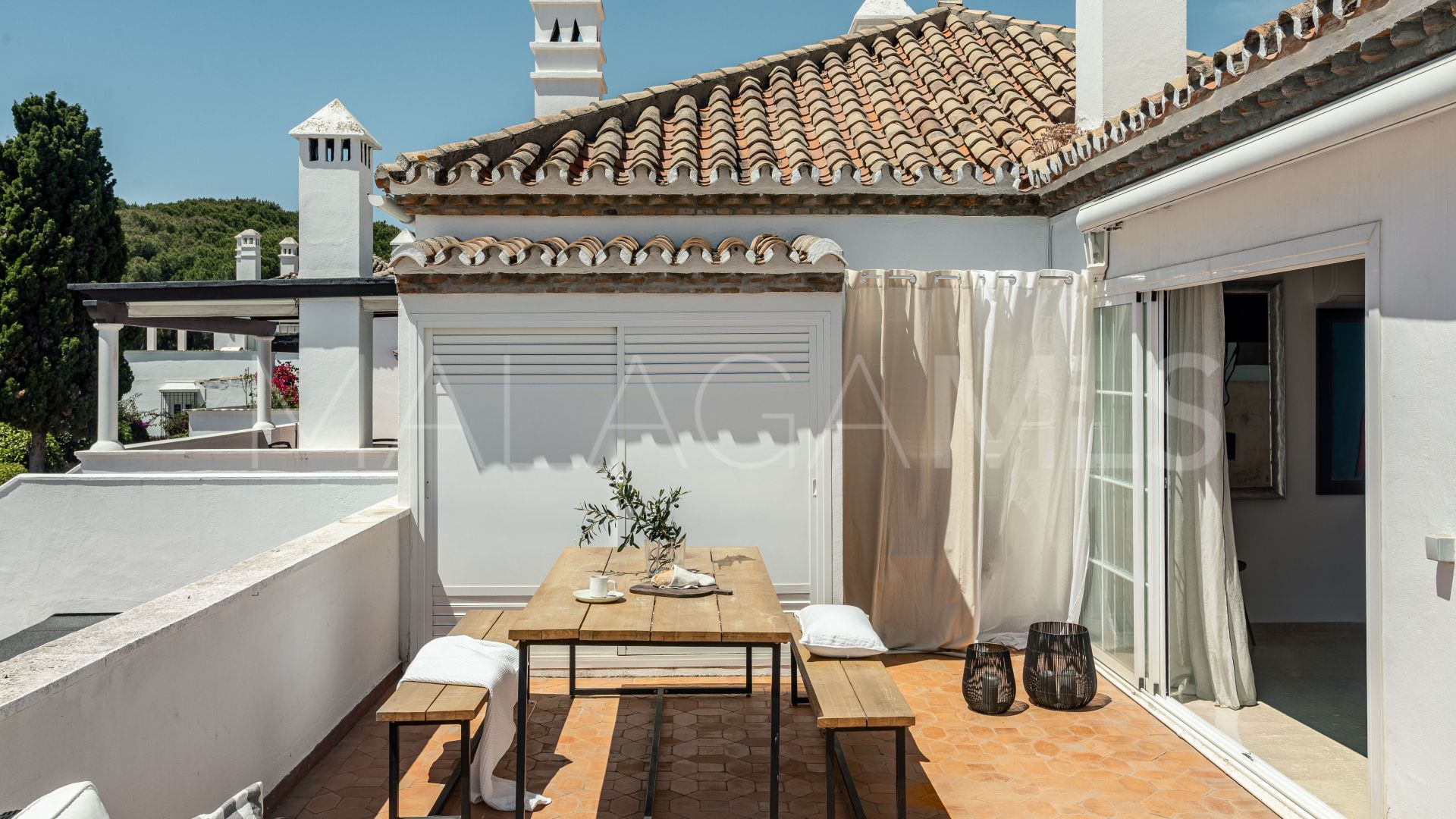 Appartement terrasse for sale in Beach Side New Golden Mile