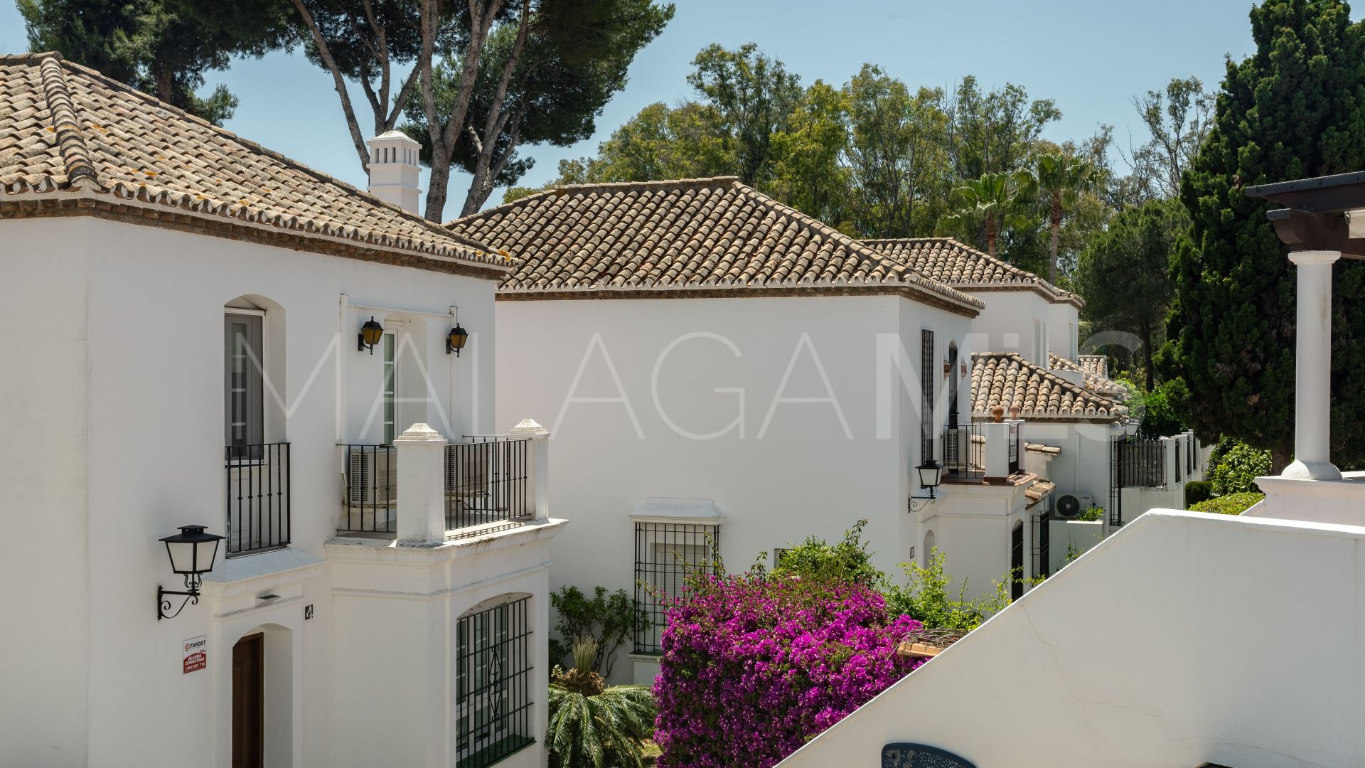 Appartement terrasse for sale in Beach Side New Golden Mile