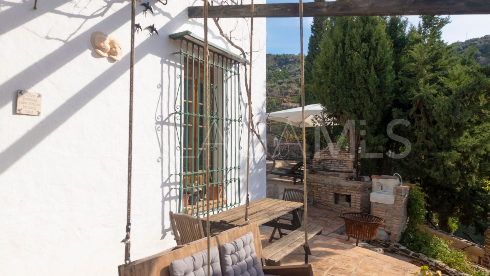 Maison for sale in Sayalonga