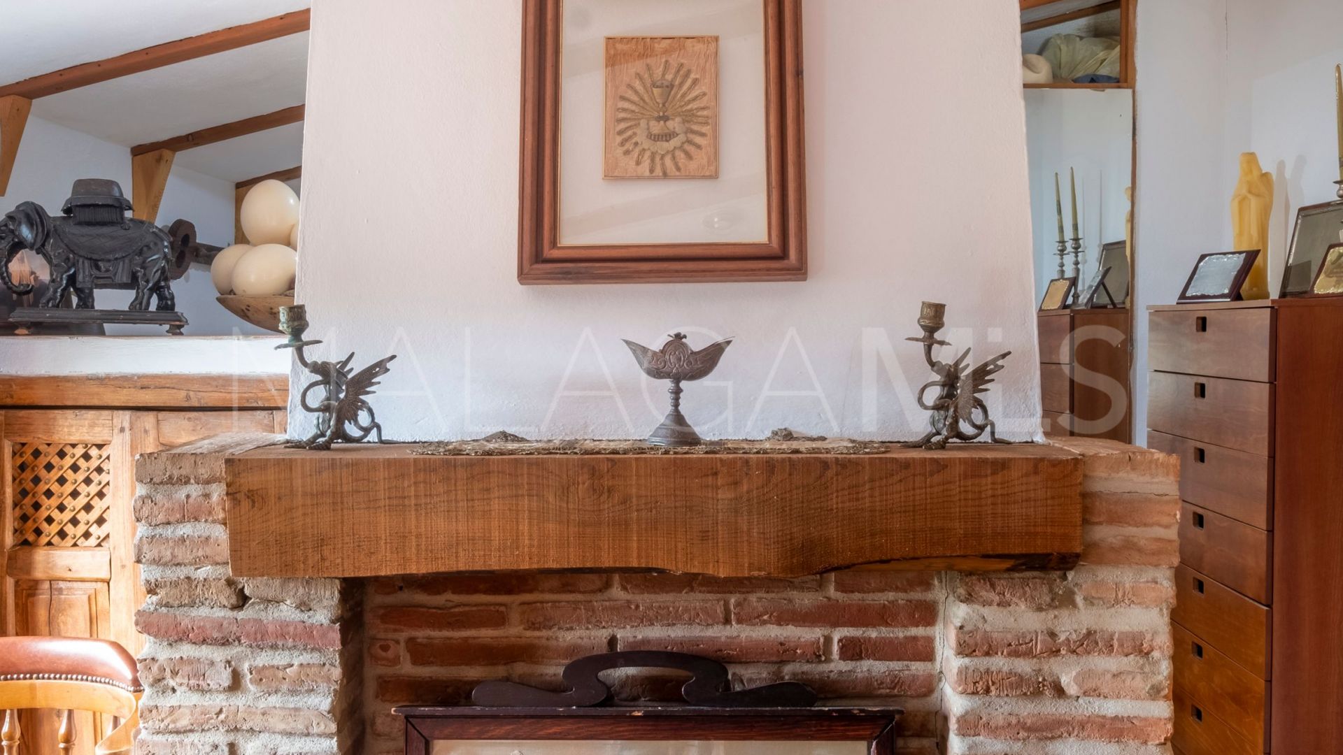 Maison for sale in Sayalonga
