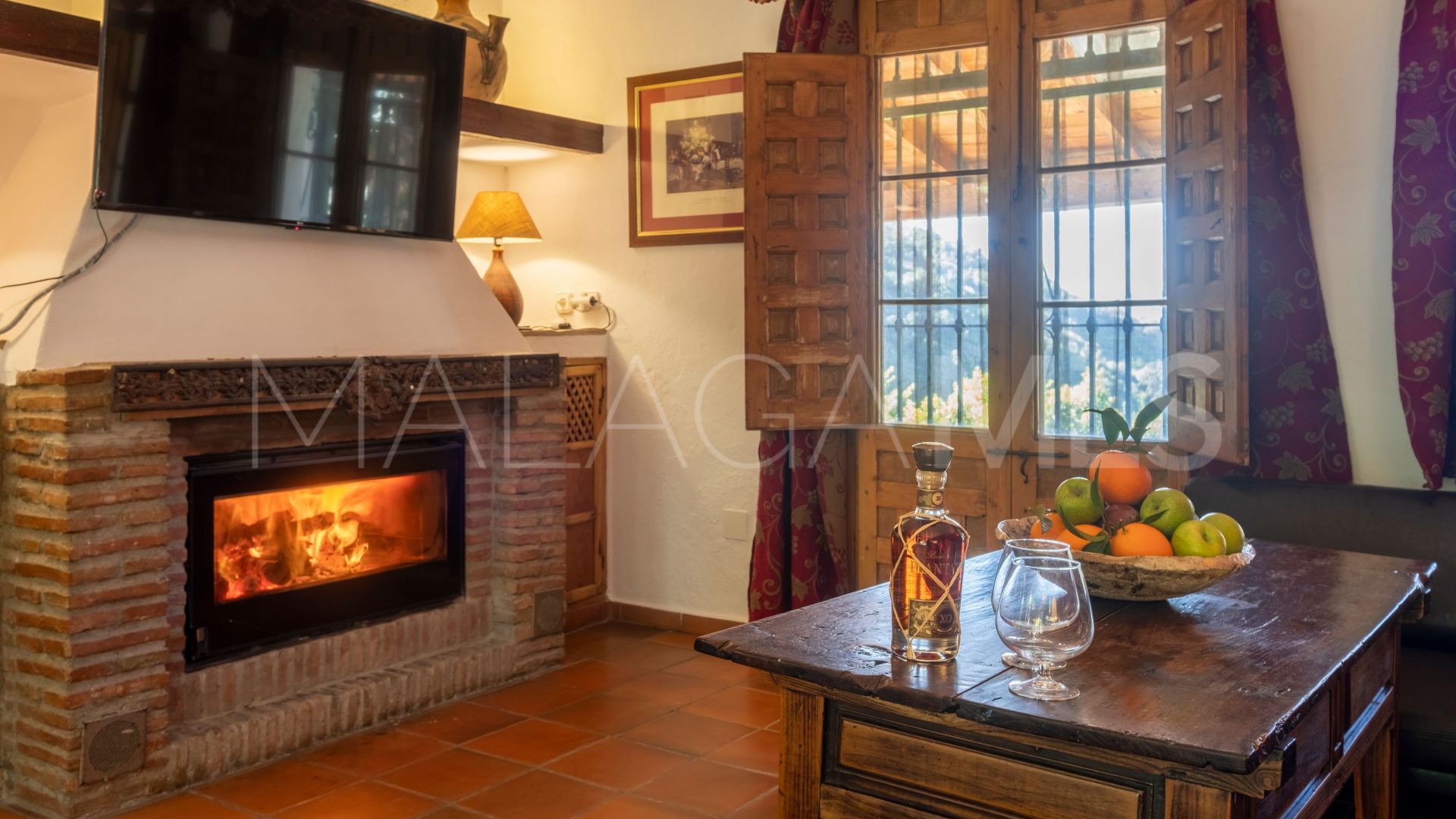 Maison for sale in Sayalonga