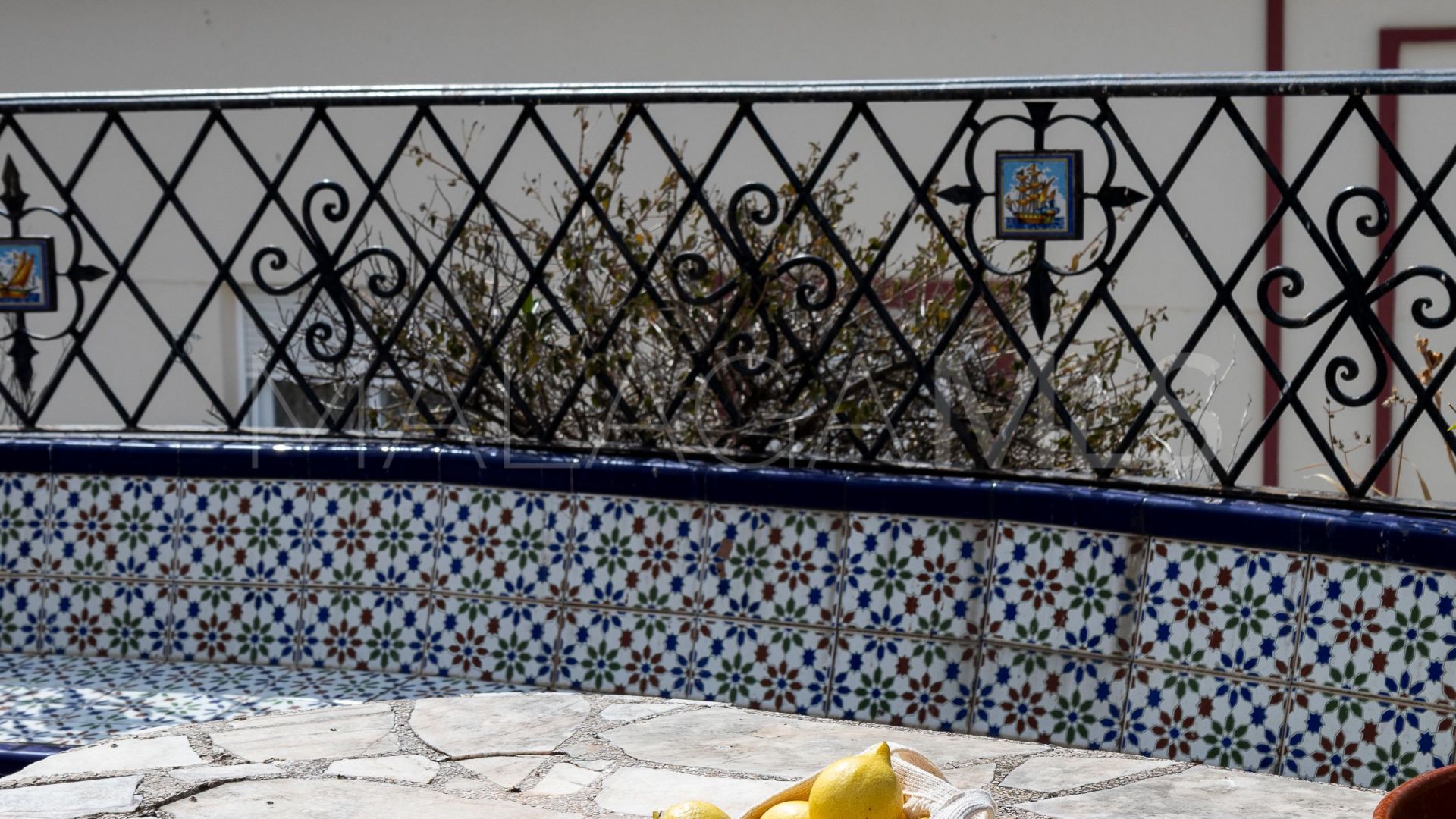 For sale San Pedro de Alcantara house with 8 bedrooms