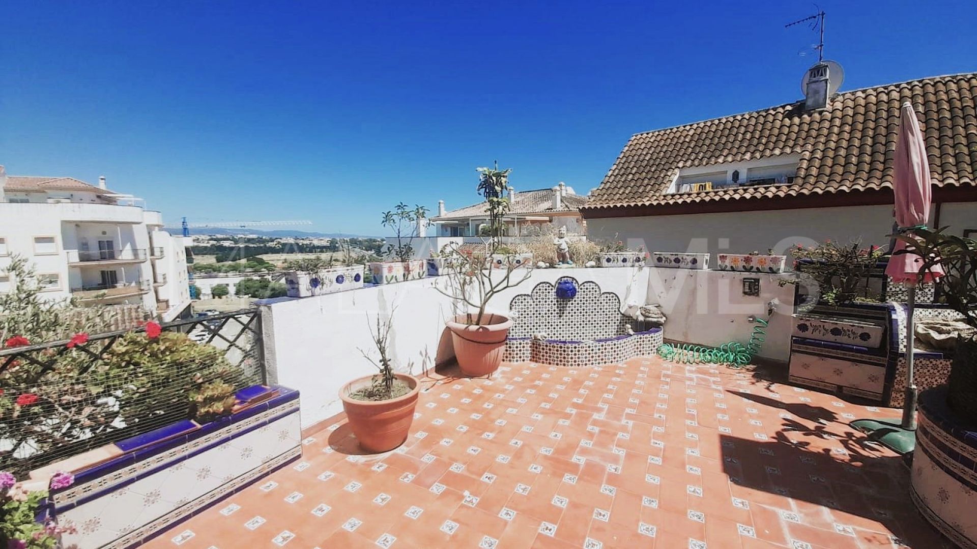 For sale San Pedro de Alcantara house with 8 bedrooms