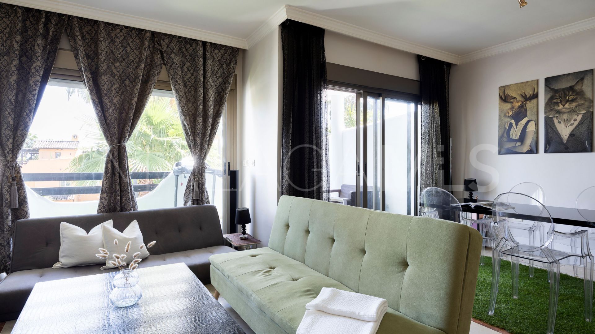 Buy pareado in Marbella Golden Mile