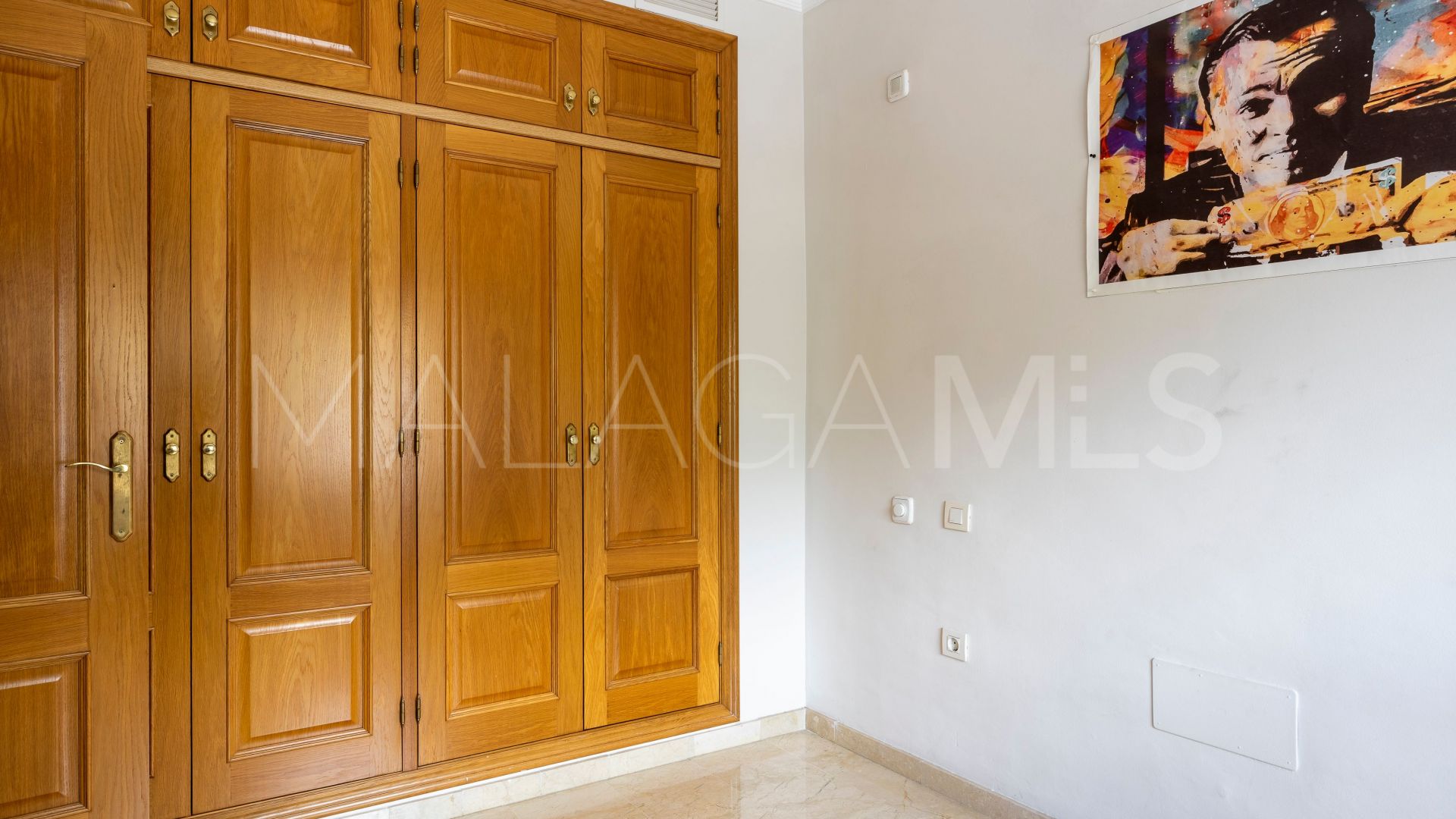 Buy pareado in Marbella Golden Mile