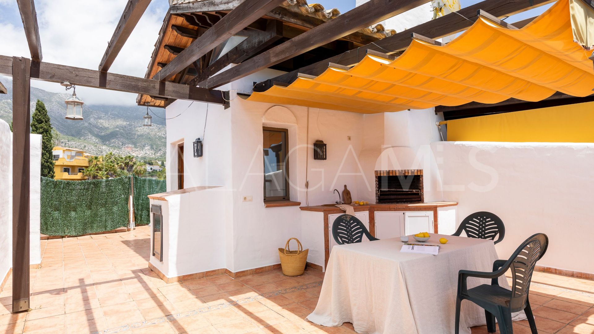 Buy pareado in Marbella Golden Mile