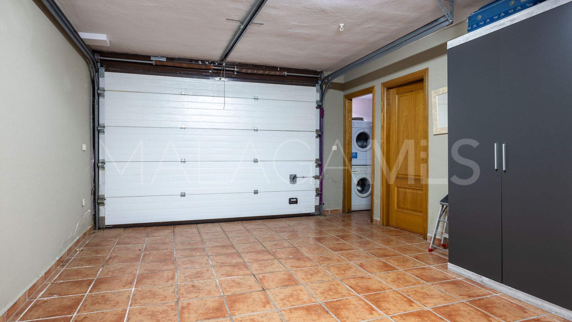 Buy pareado in Marbella Golden Mile