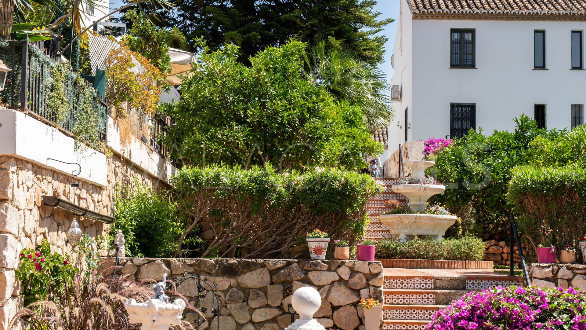 Radhus for sale in Mijas