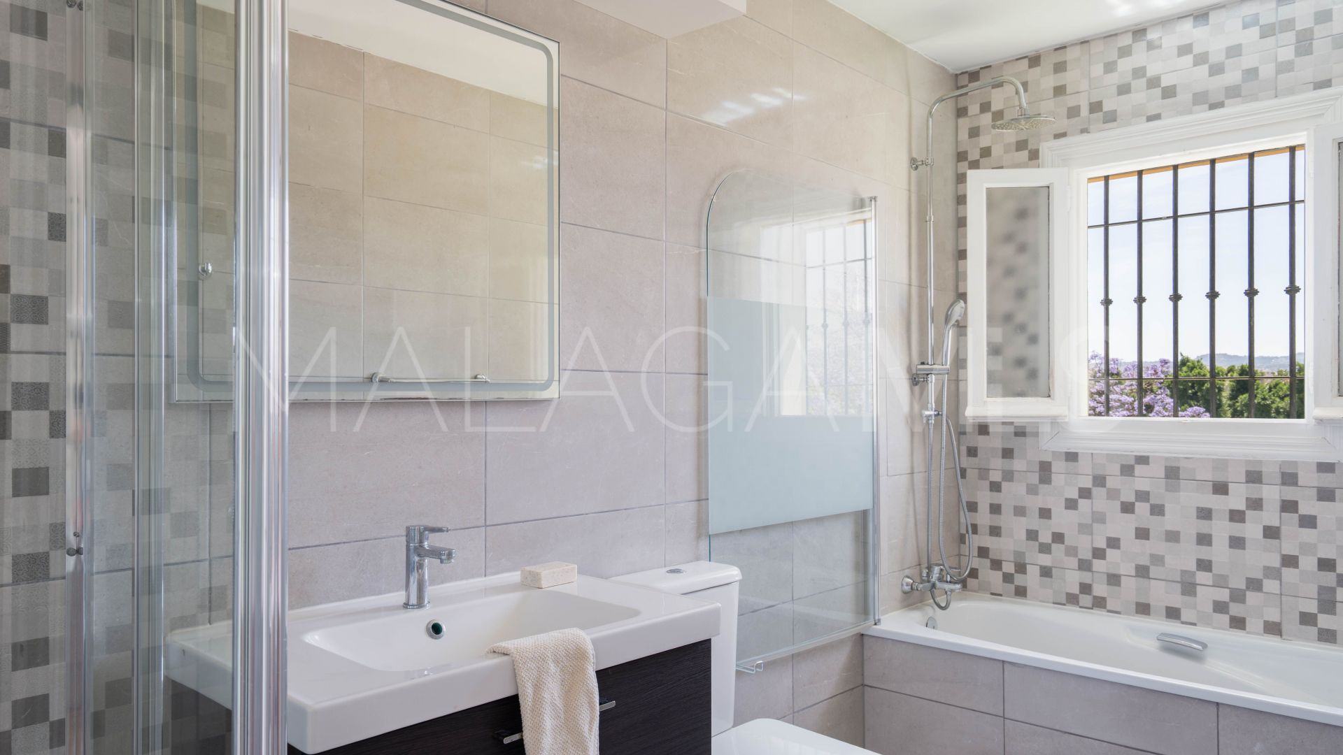 Radhus for sale in Mijas