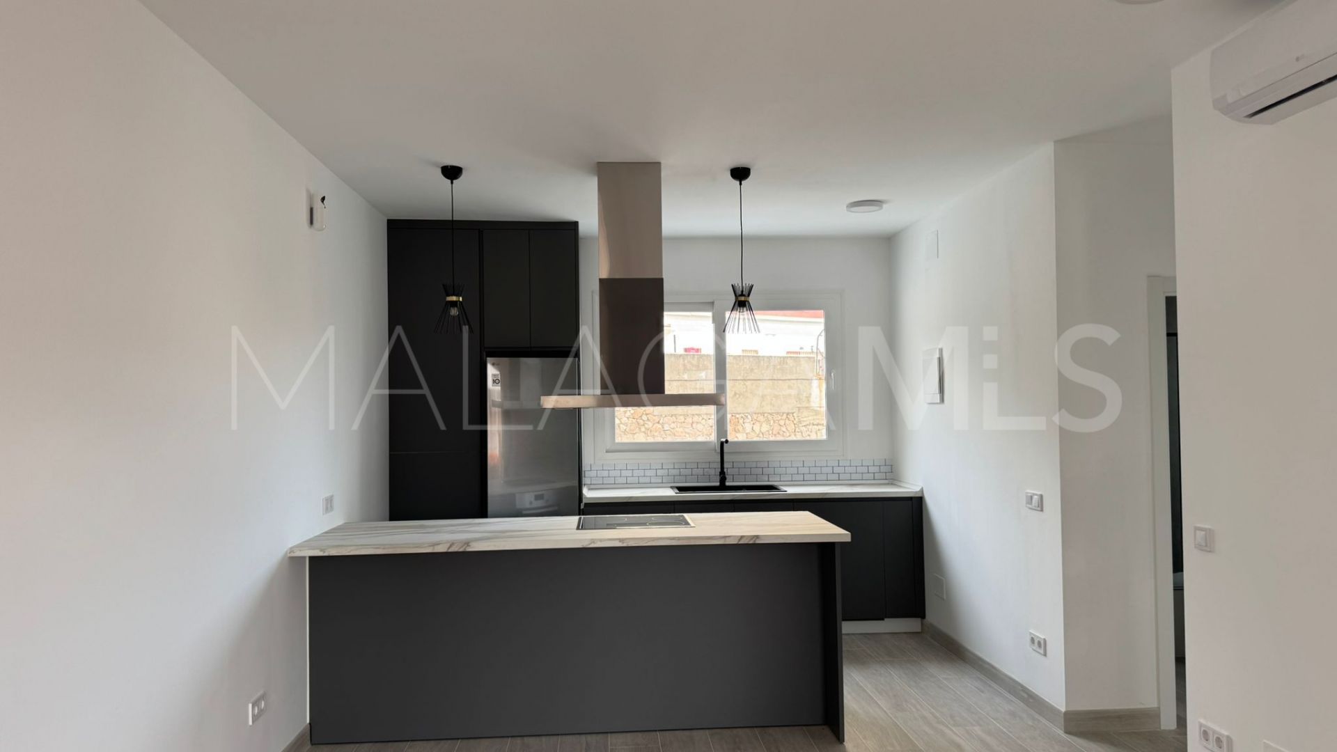 Benalmadena Costa 2 bedrooms ground floor apartment for sale