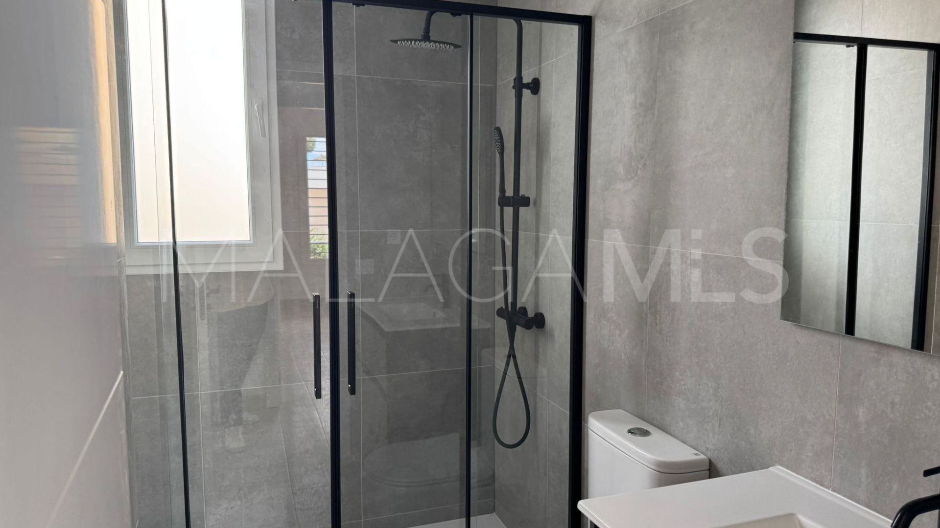 Benalmadena Costa 2 bedrooms ground floor apartment for sale