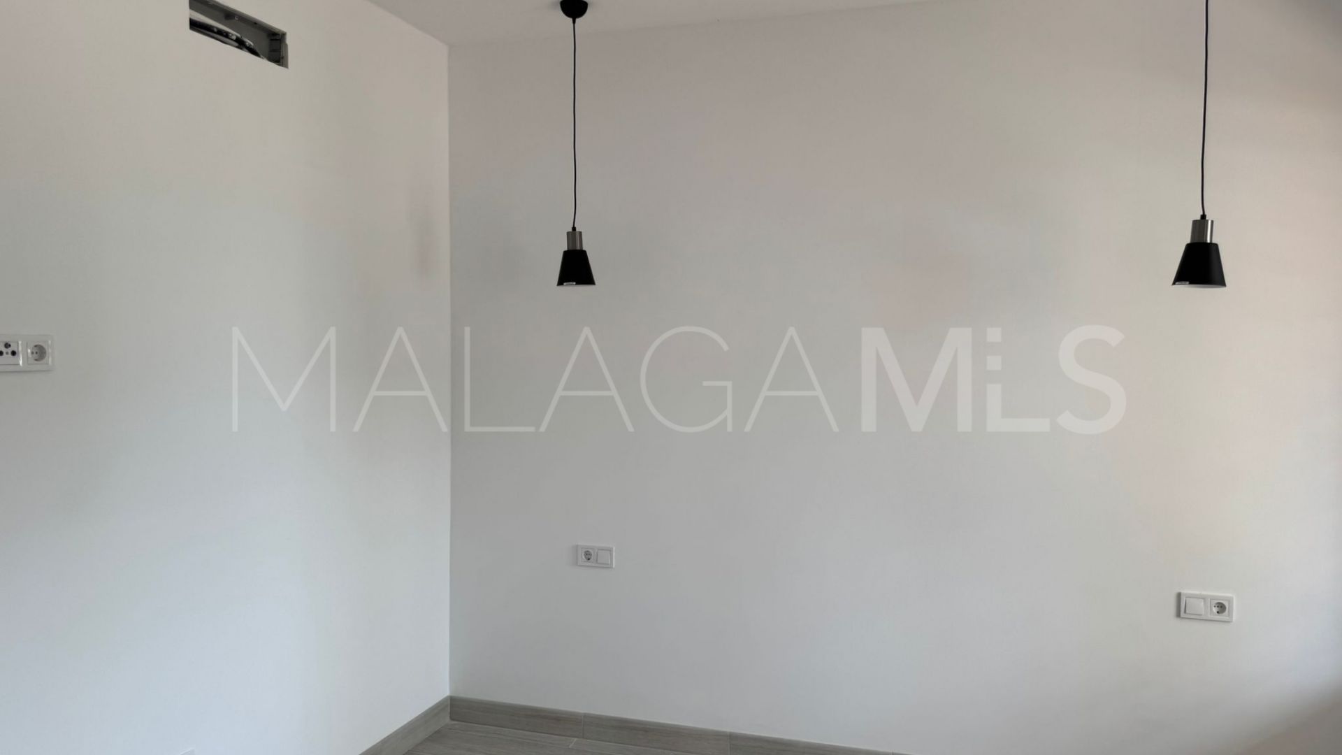 Benalmadena Costa 2 bedrooms ground floor apartment for sale