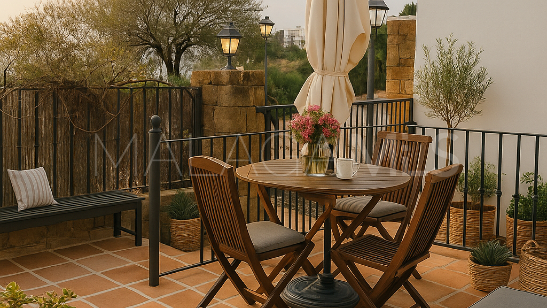 Maison for sale in Istan
