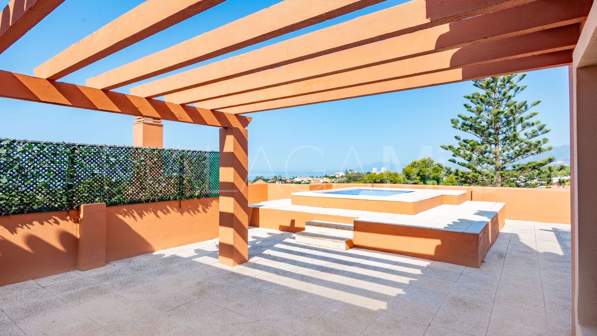 Zweistöckiges penthouse for sale in Artola
