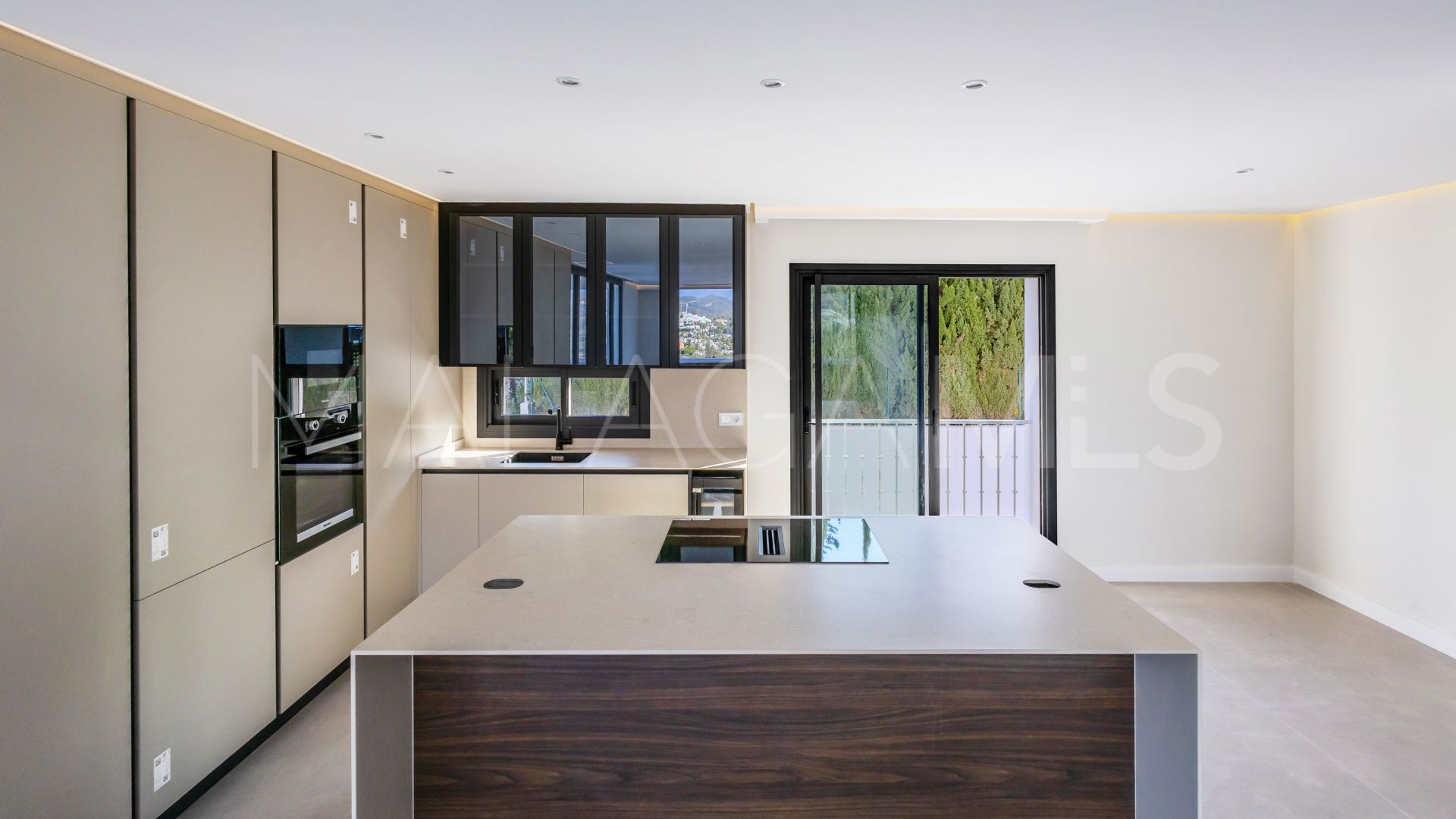 Wohnung for sale in Nueva Andalucia