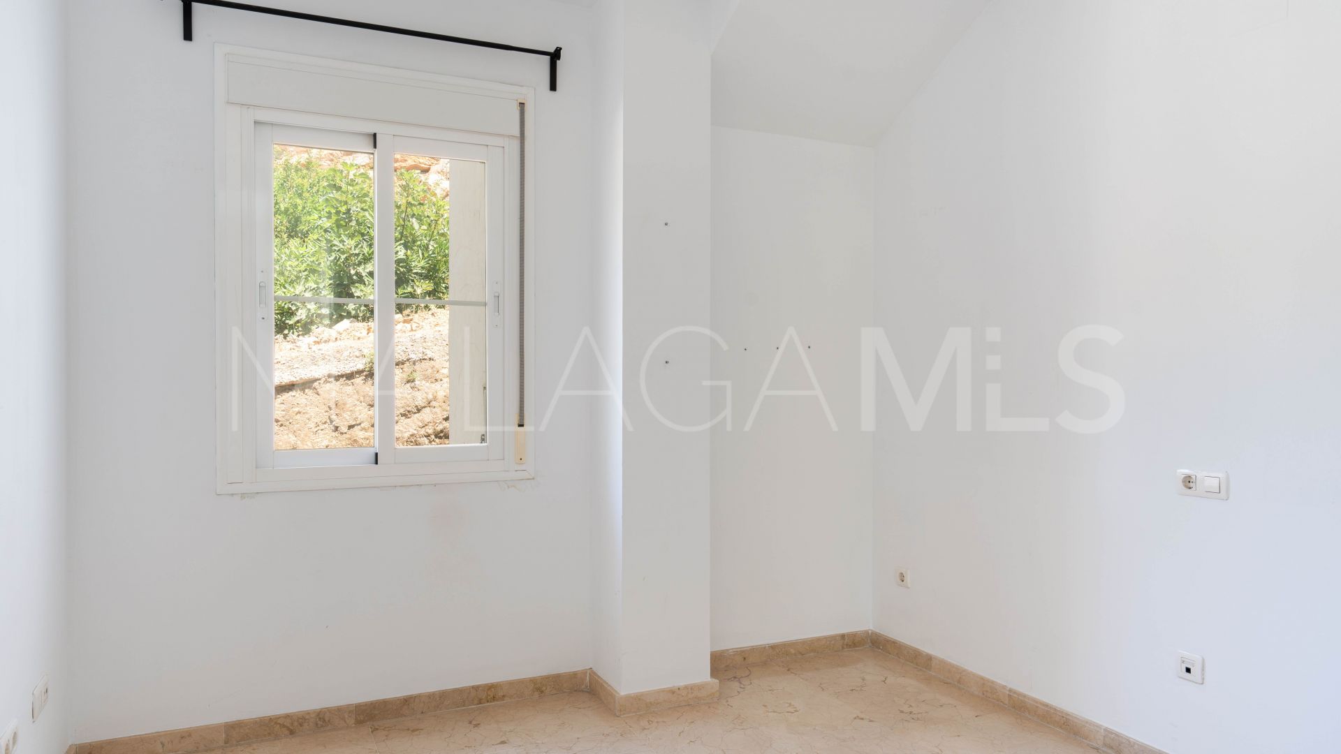 Radhus for sale in Istan