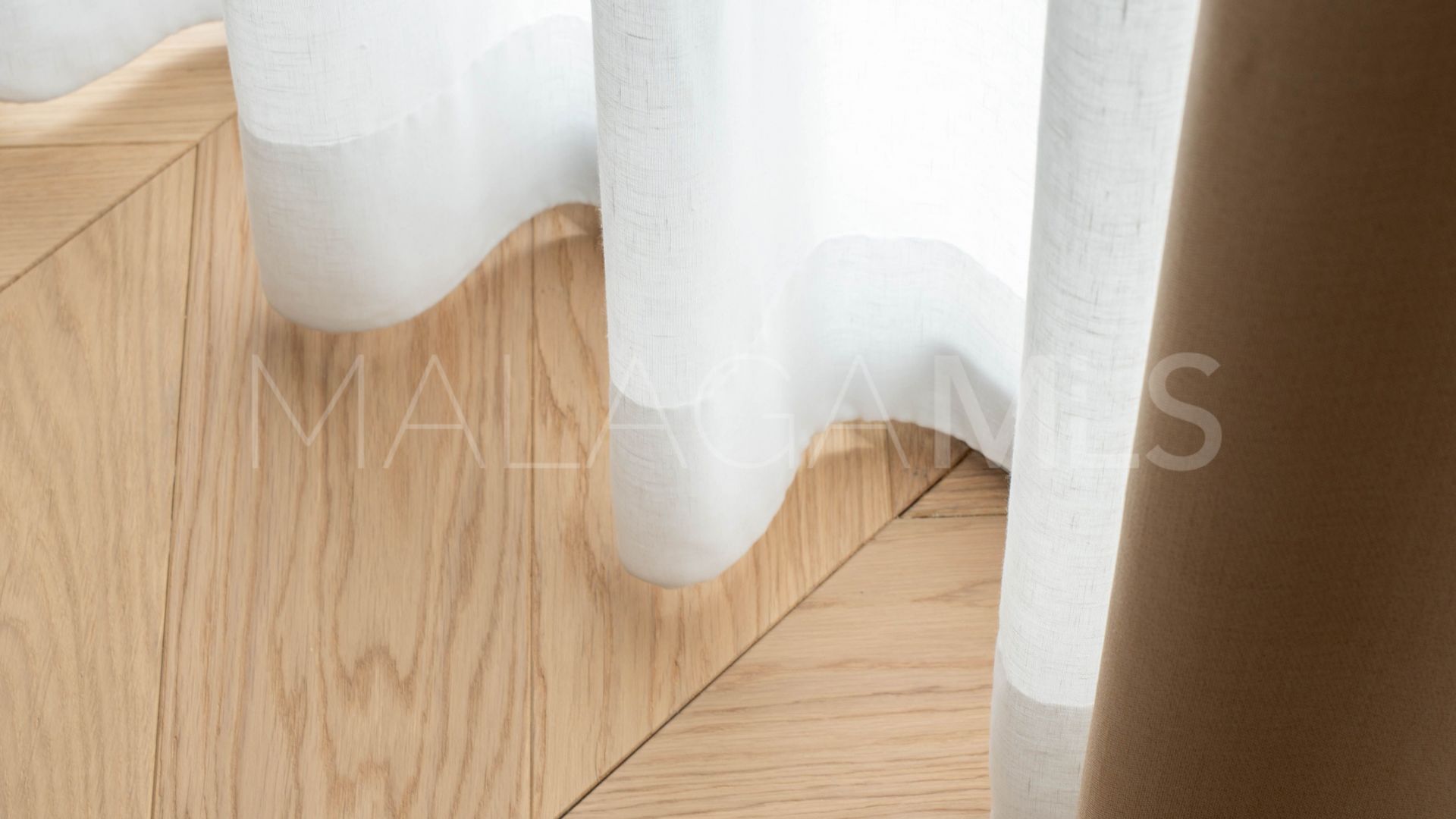 Maison for sale in Elviria