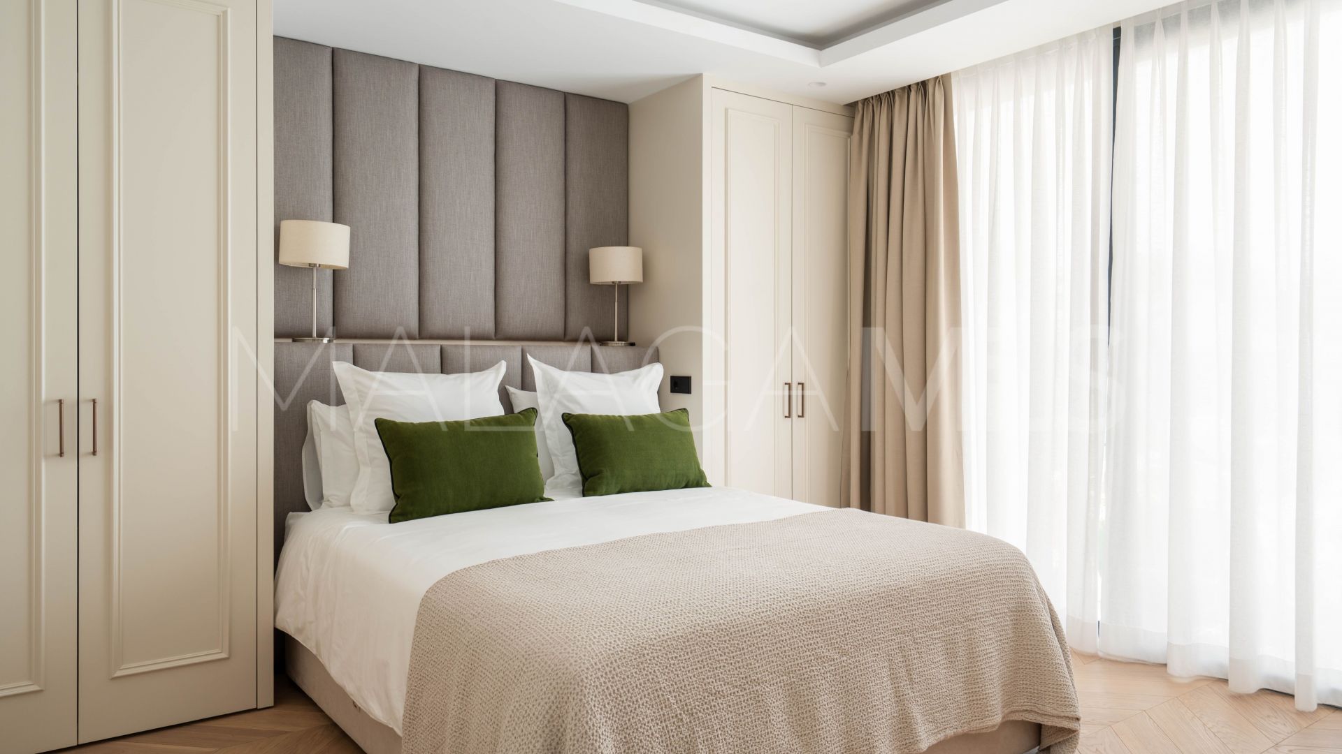 Maison for sale in Elviria