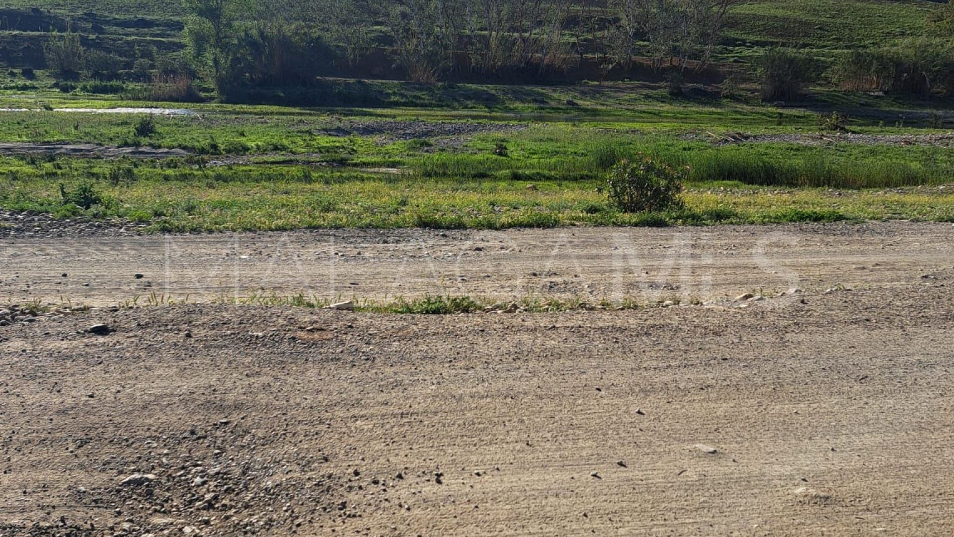 Plot in Cartama for sale