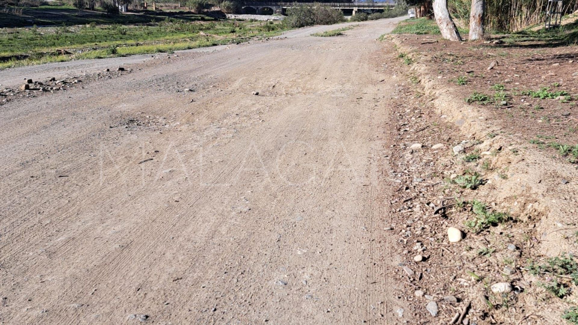 Plot in Cartama for sale